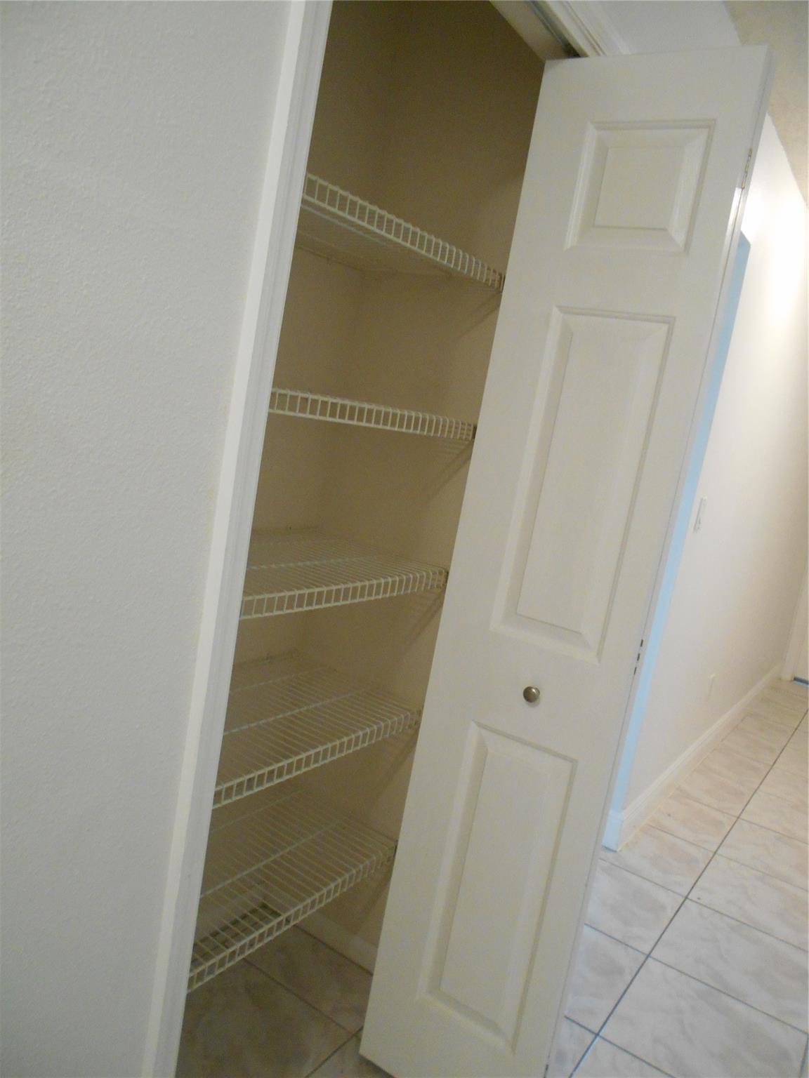 3980 NW 114th Avenue, Coral Springs, FL 33065