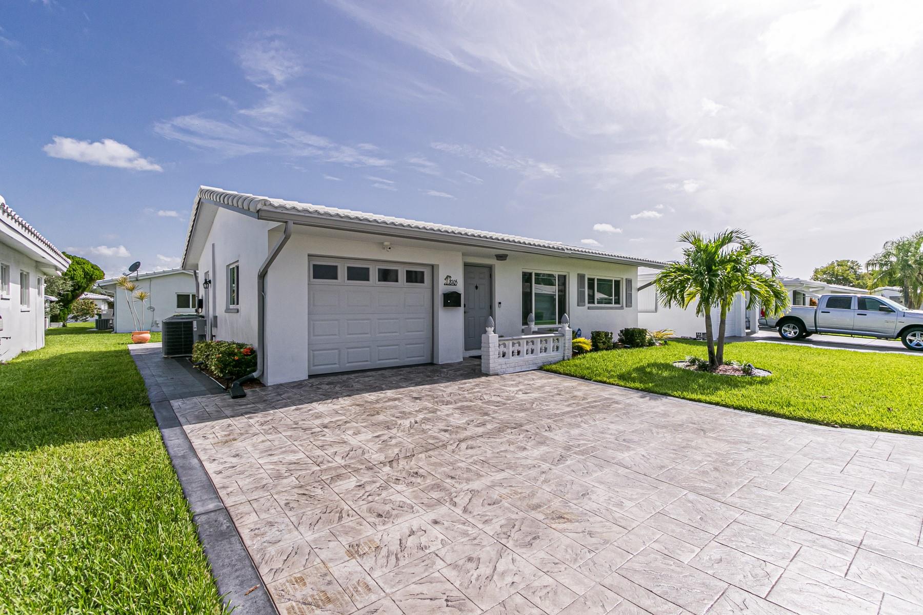 Photo for 8105 NW 59th Street, Tamarac, FL 33321 - Listing #FX-10506831 8105 NW 59th Street, Tamarac, FL 33321