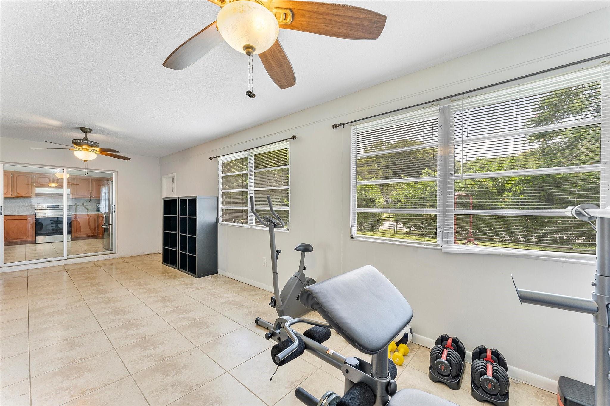 2757 NW 83rd Terrace, Coral Springs, FL 33065