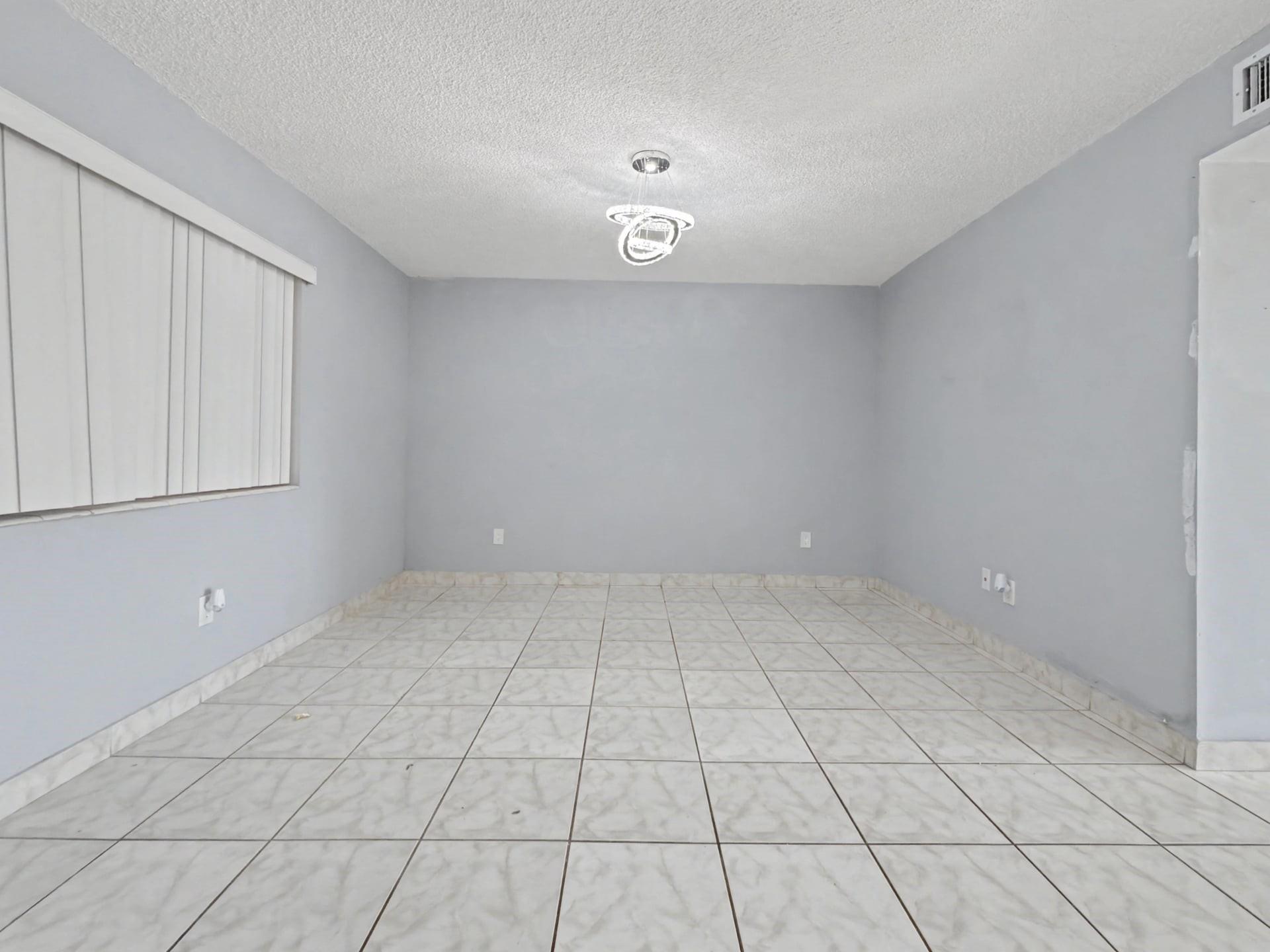 8401 SW 107th Avenue 311E, Miami, FL 33173