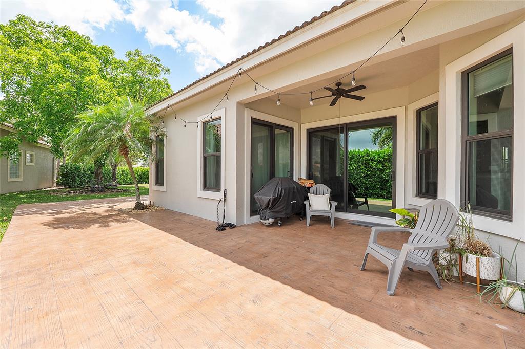 Photo for 12199 NW 77th Mnr, Parkland, FL 33076 - Listing #FX-10437192 12199 NW 77th Mnr, Parkland, FL 33076