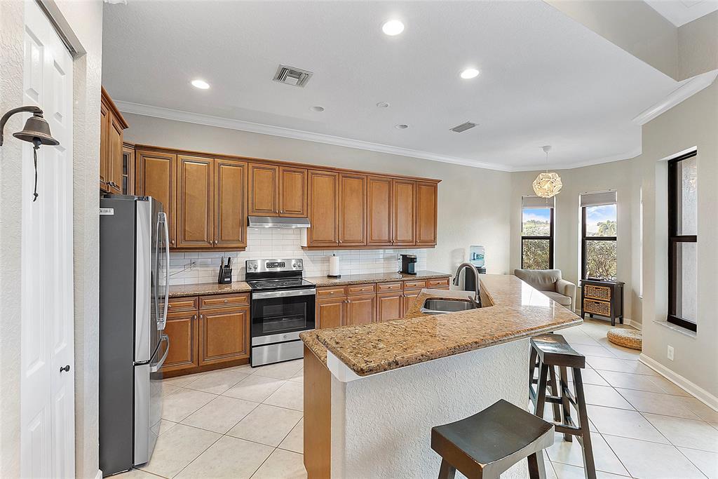 Photo for 12199 NW 77th Mnr, Parkland, FL 33076 - Listing #FX-10437192 12199 NW 77th Mnr, Parkland, FL 33076