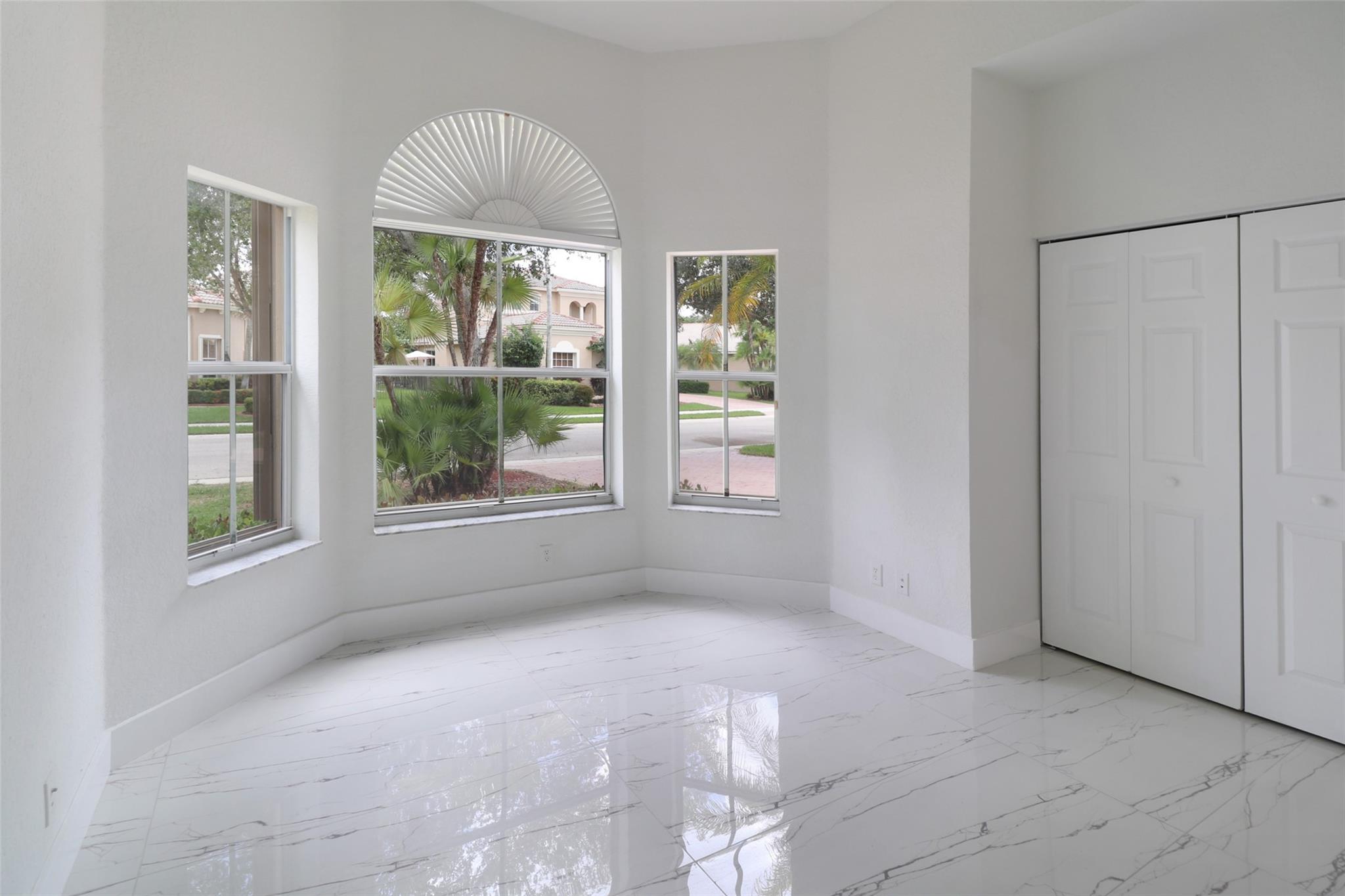 5824 NW 120th Avenue, Coral Springs, FL 33076