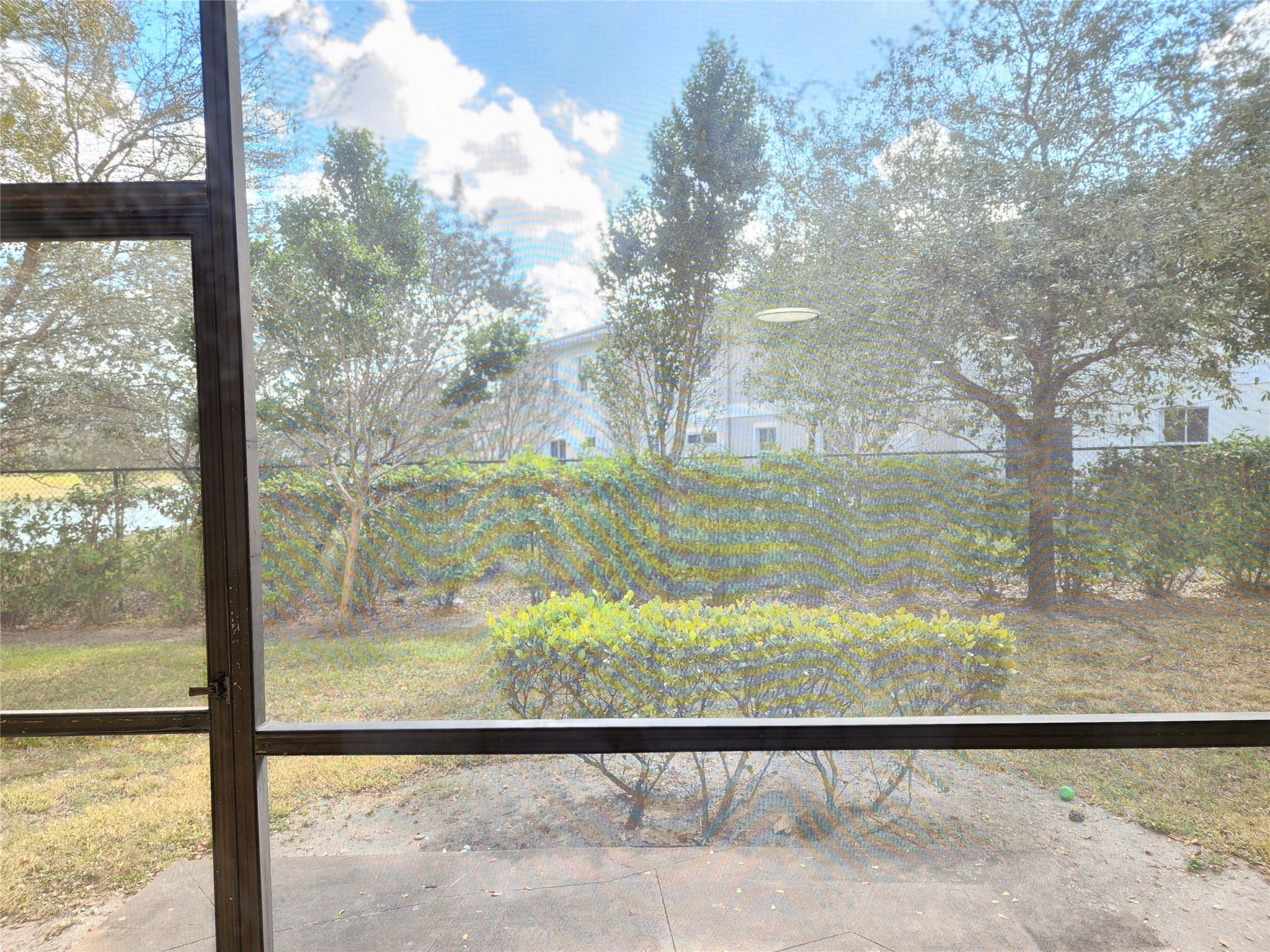 9150 NW 38th Drive 106, Coral Springs, FL 33065