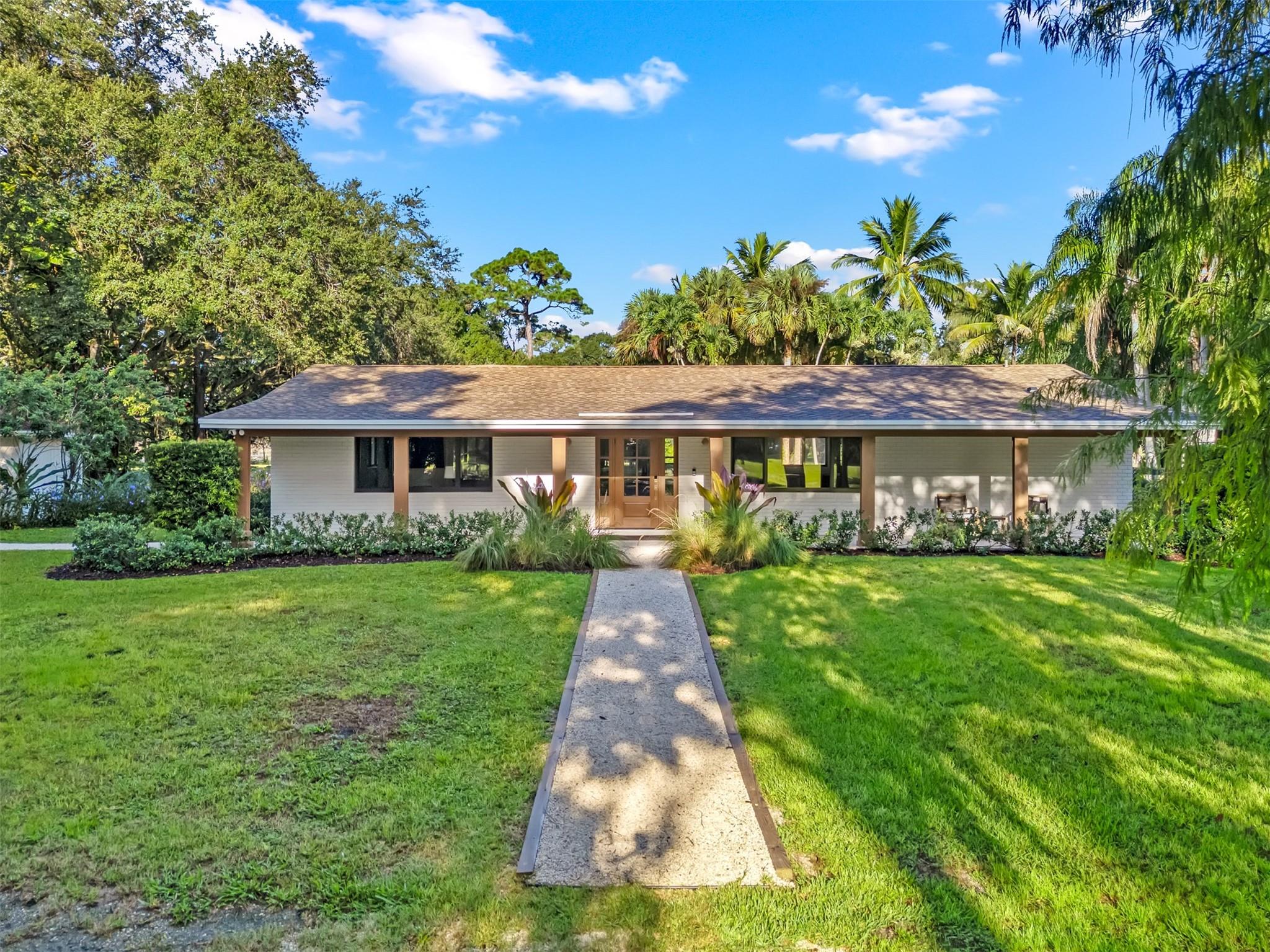 Photo for 3547 B Road, Loxahatchee Groves, FL 33470 - Listing #FX-10526166 3547 B Road, Loxahatchee Groves, FL 33470