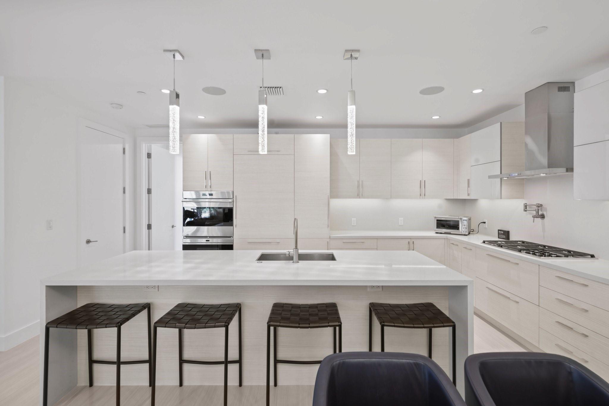 Snack counter with seating