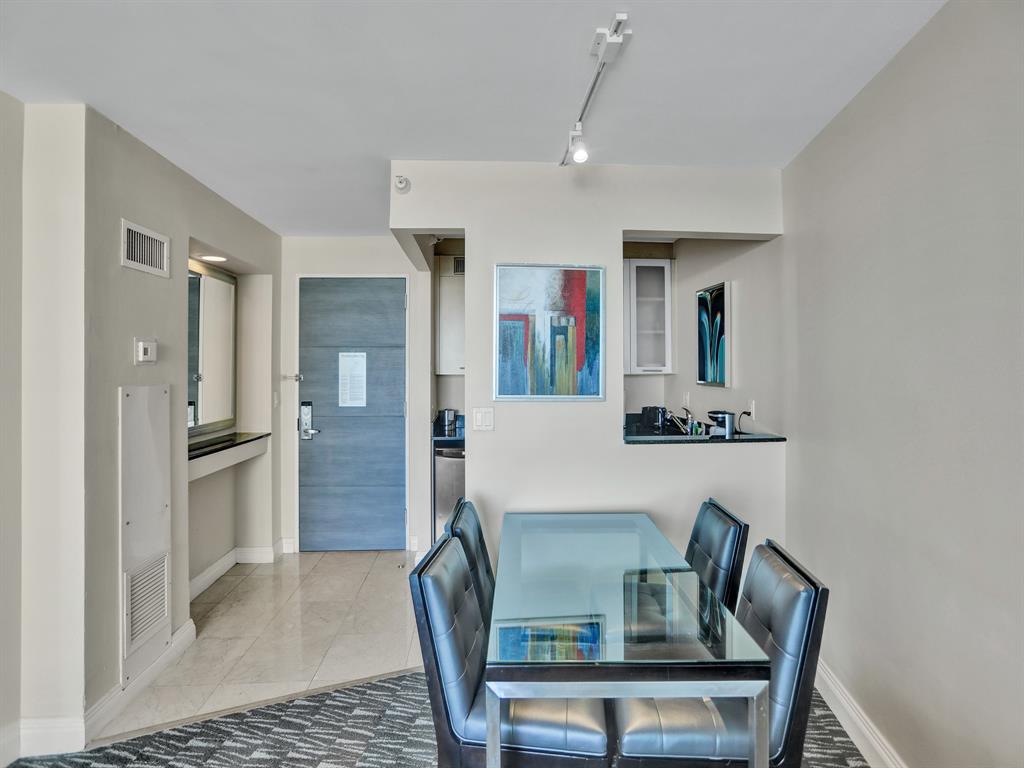 Photo for 2670 E Sunrise Boulevard, 830, Fort Lauderdale, FL 33304 - Listing #FX-10419953 2670 E Sunrise Boulevard, 830, Fort Lauderdale, FL 33304
