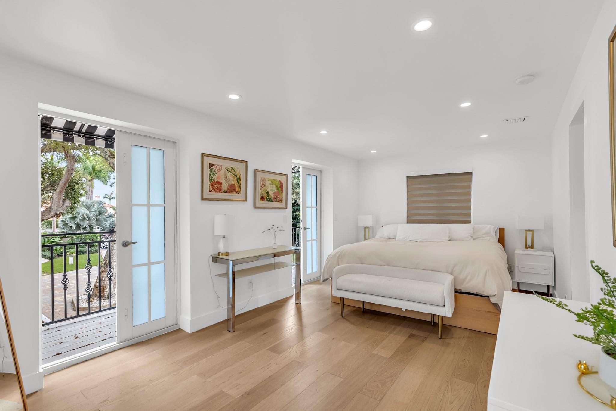 5960 N Bayshore Drive, Miami, FL 33137