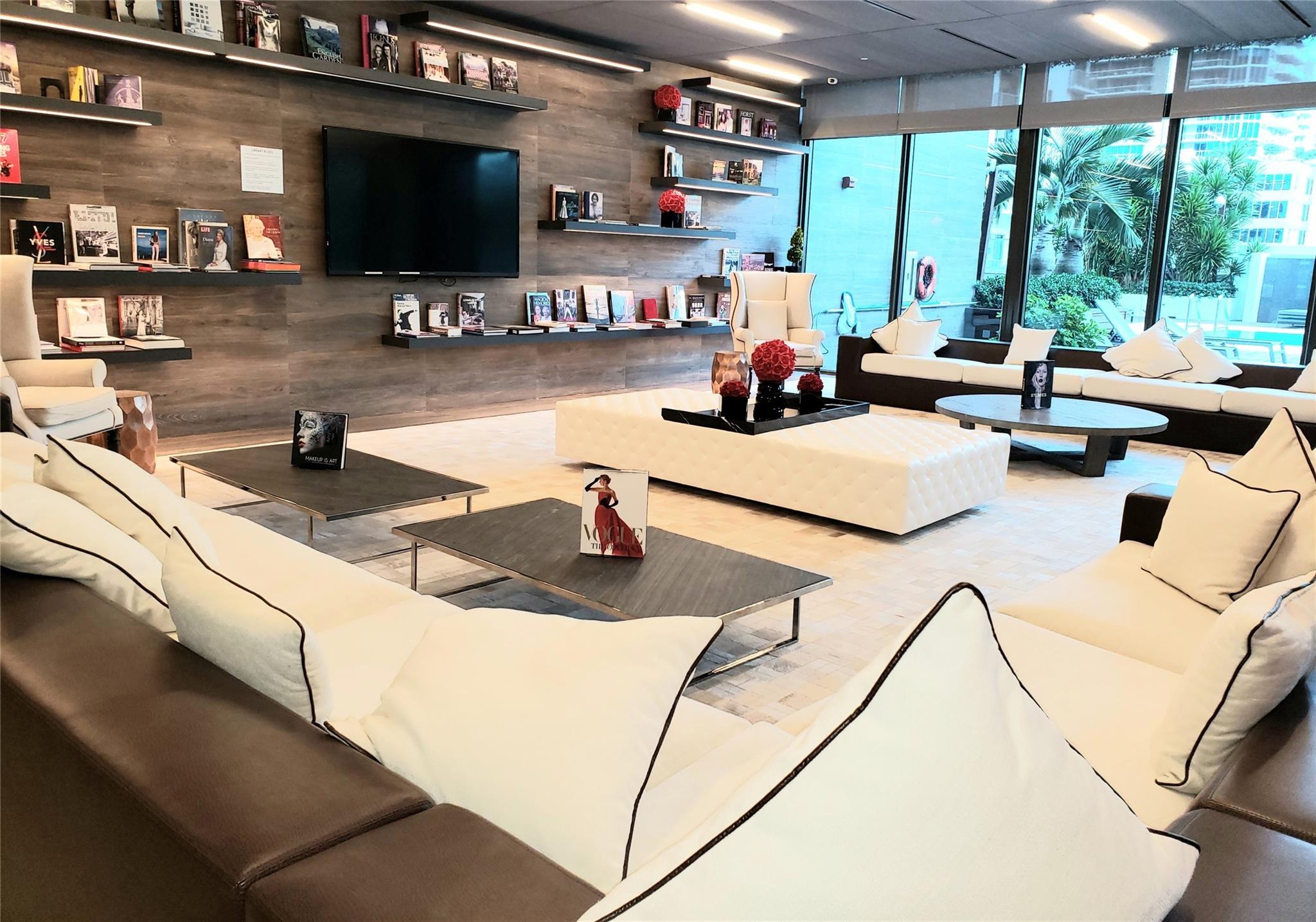 1080 Brickell Avenue 2105, Miami, FL 33131