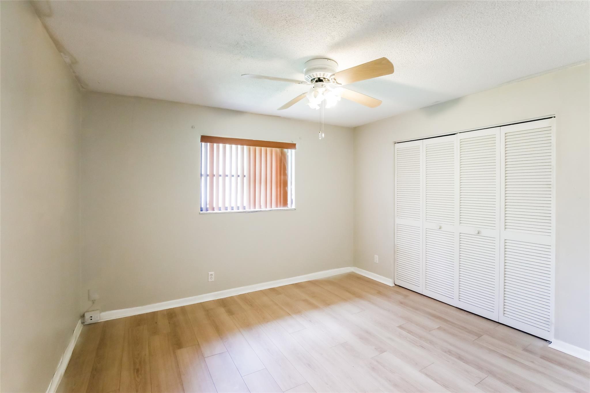 11275 NW 37th Court, Coral Springs, FL 33065