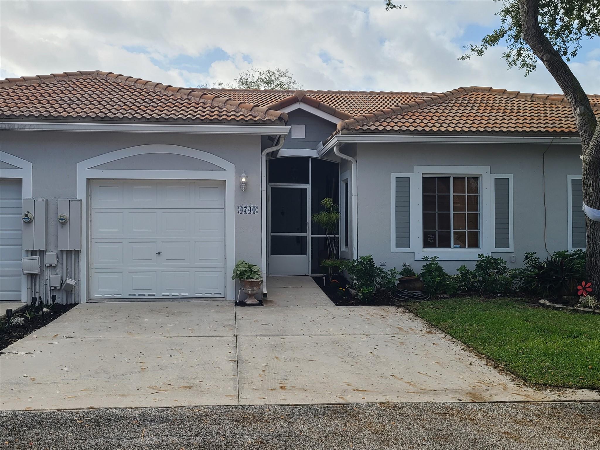 Photo for 4740 SW 12th Place, Deerfield Beach, FL 33442 - listing #FX-10533841 4740 SW 12th Place, Deerfield Beach, FL 33442