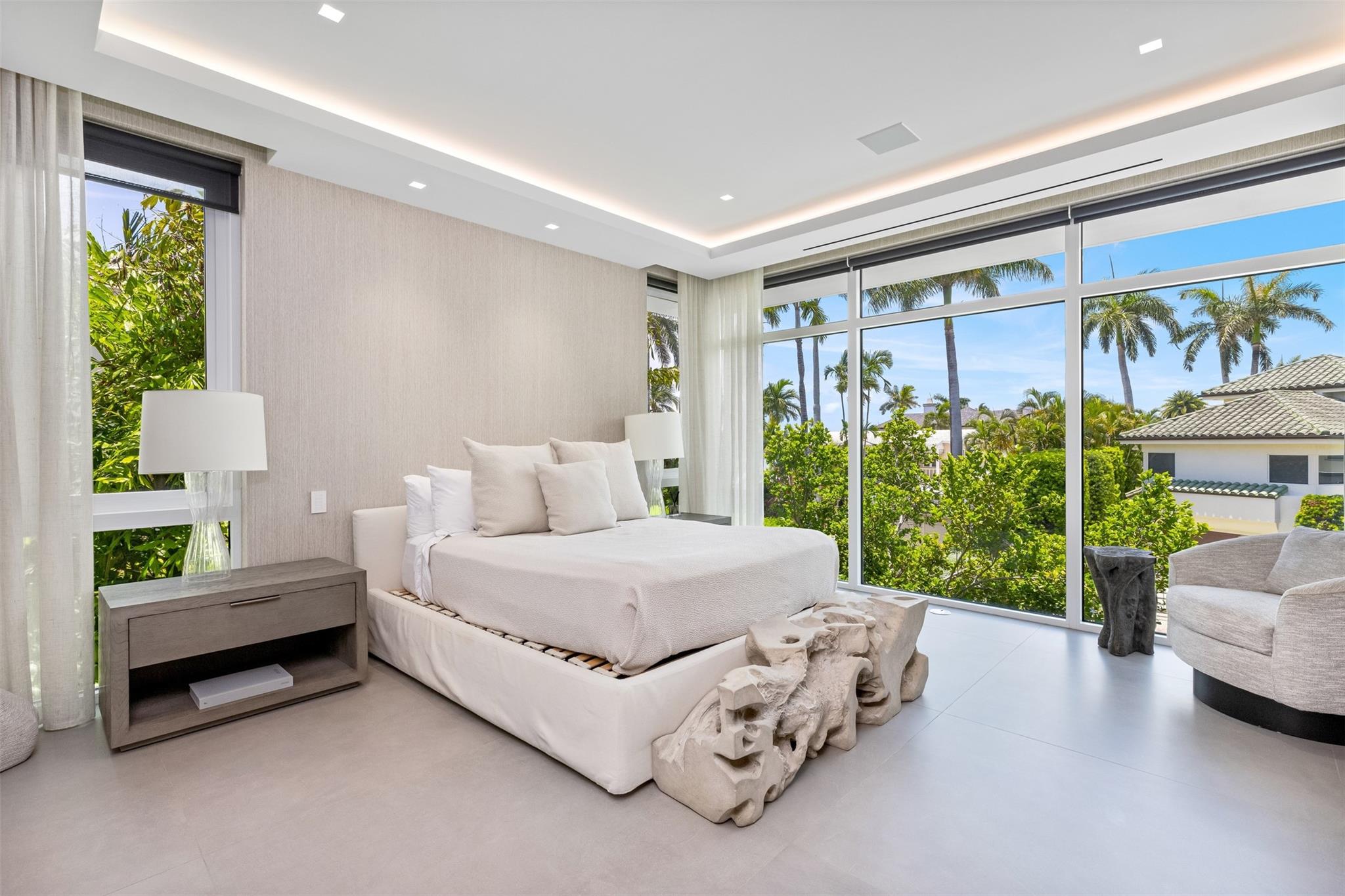 650 Royal Plaza Drive, Fort Lauderdale, FL 33301