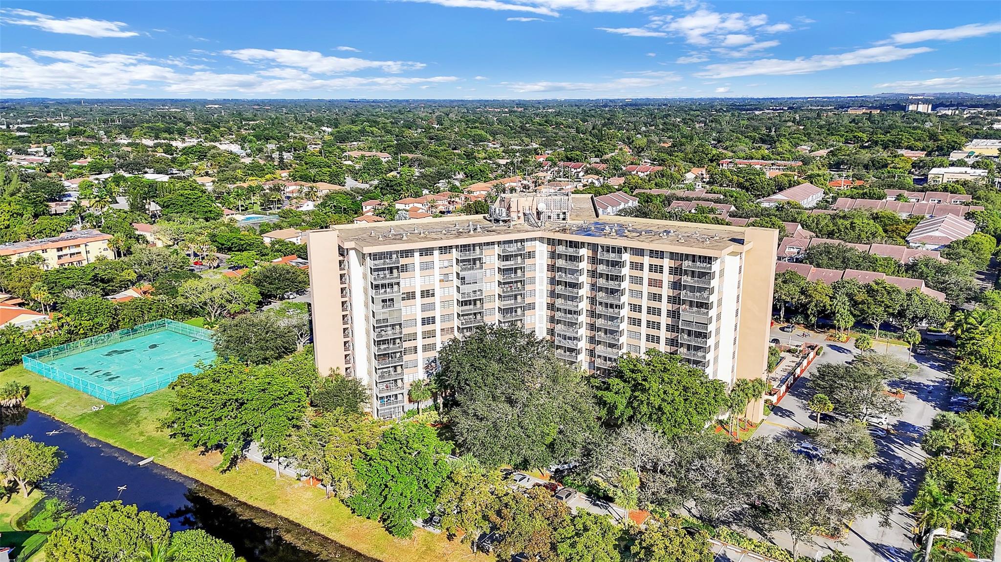 10777 W Sample Road 711, Coral Springs, FL 33065