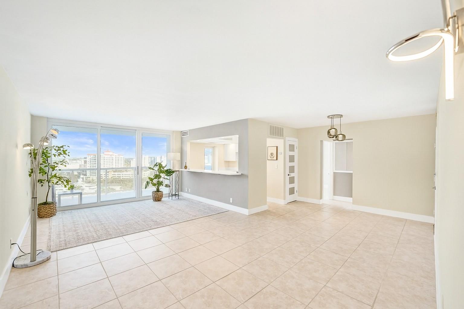 Large Living Room - The L shape in reality is much longer than it appears in the photo.