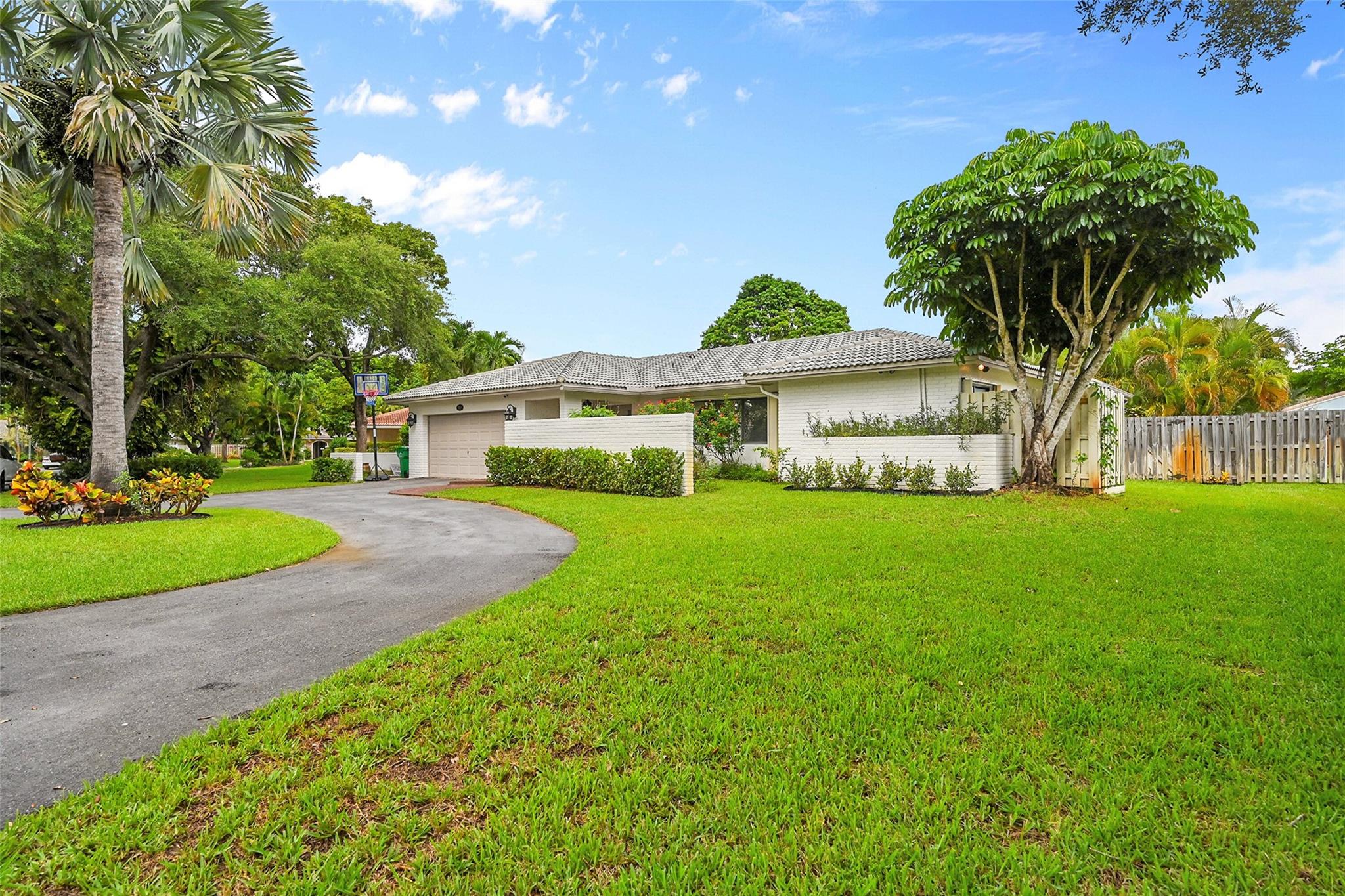 Photo for 2014 NW 102nd Terrace, Coral Springs, FL 33071 - Listing #FX-10524328 2014 NW 102nd Terrace, Coral Springs, FL 33071