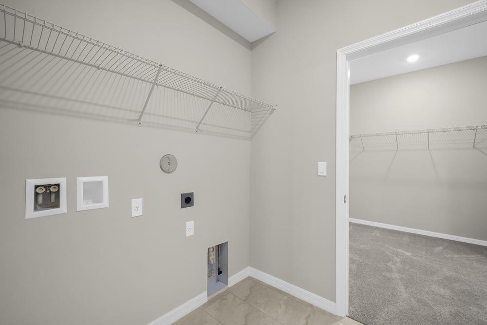 621 SE Ranch Oak Circle ~ Ready Now