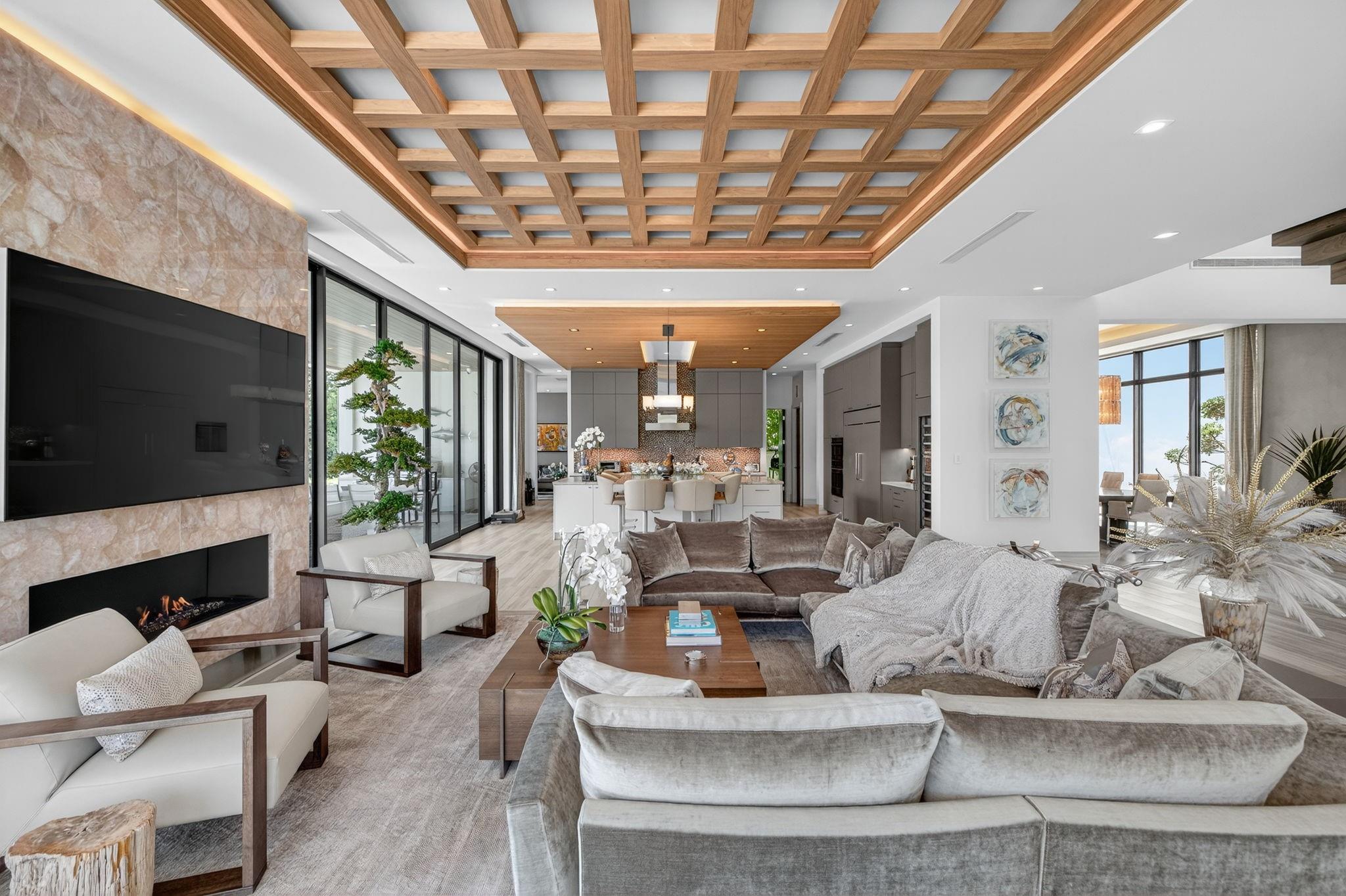 1 Royal Palm Drive, Fort Lauderdale, FL 33301