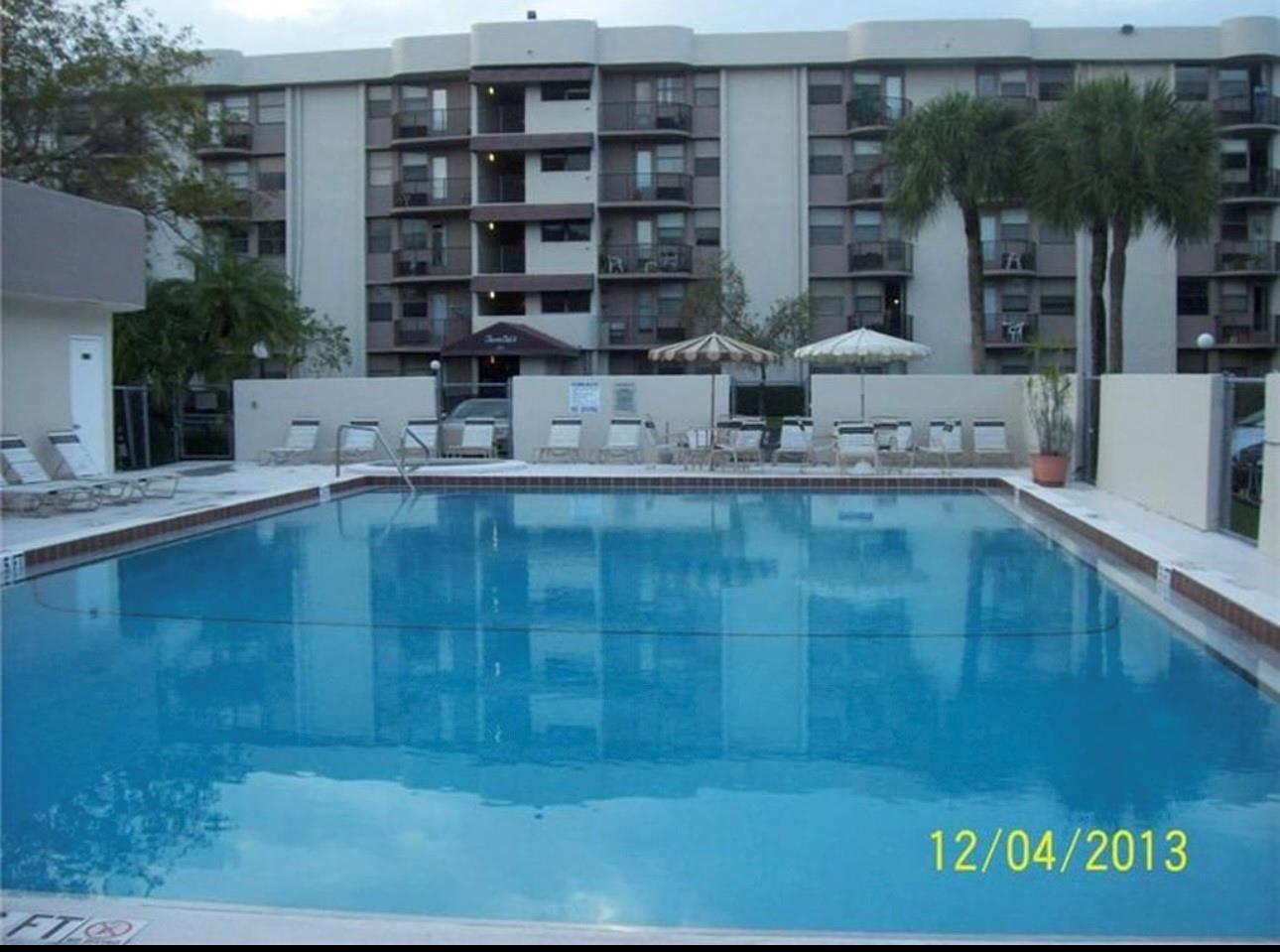 2701 Riverside Drive 107B, Coral Springs, FL 33065