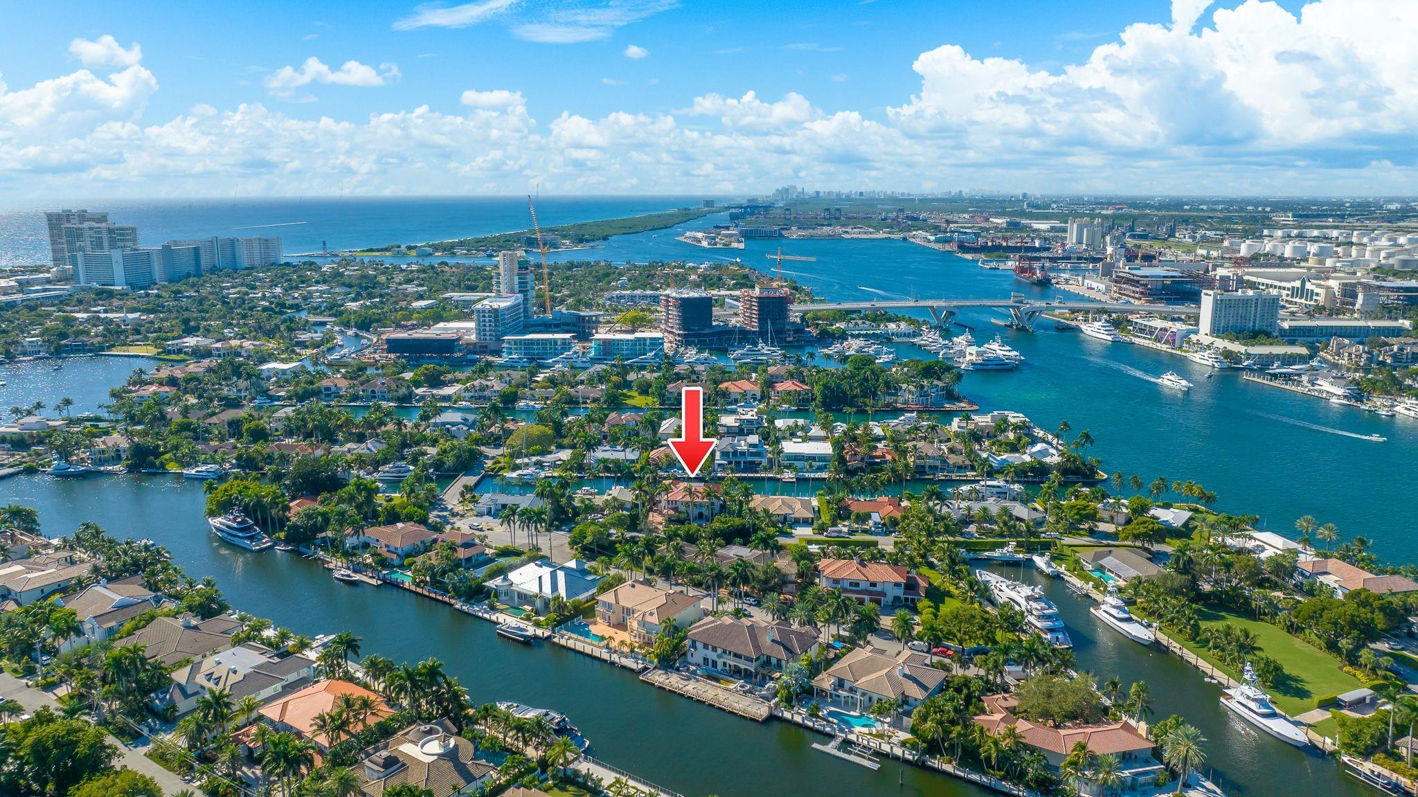 2530 Laguna Drive, Fort Lauderdale, FL 33316