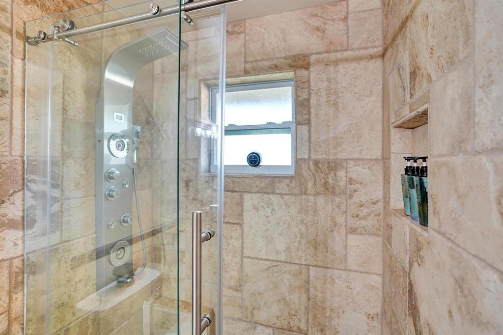 9924 NW 3rd Place, Coral Springs, FL 33071