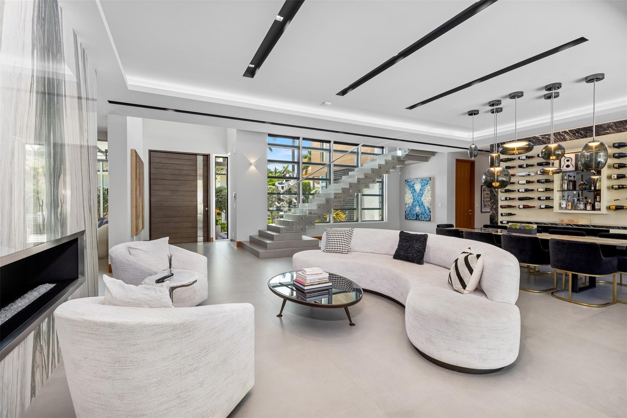 650 Royal Plaza Drive, Fort Lauderdale, FL 33301