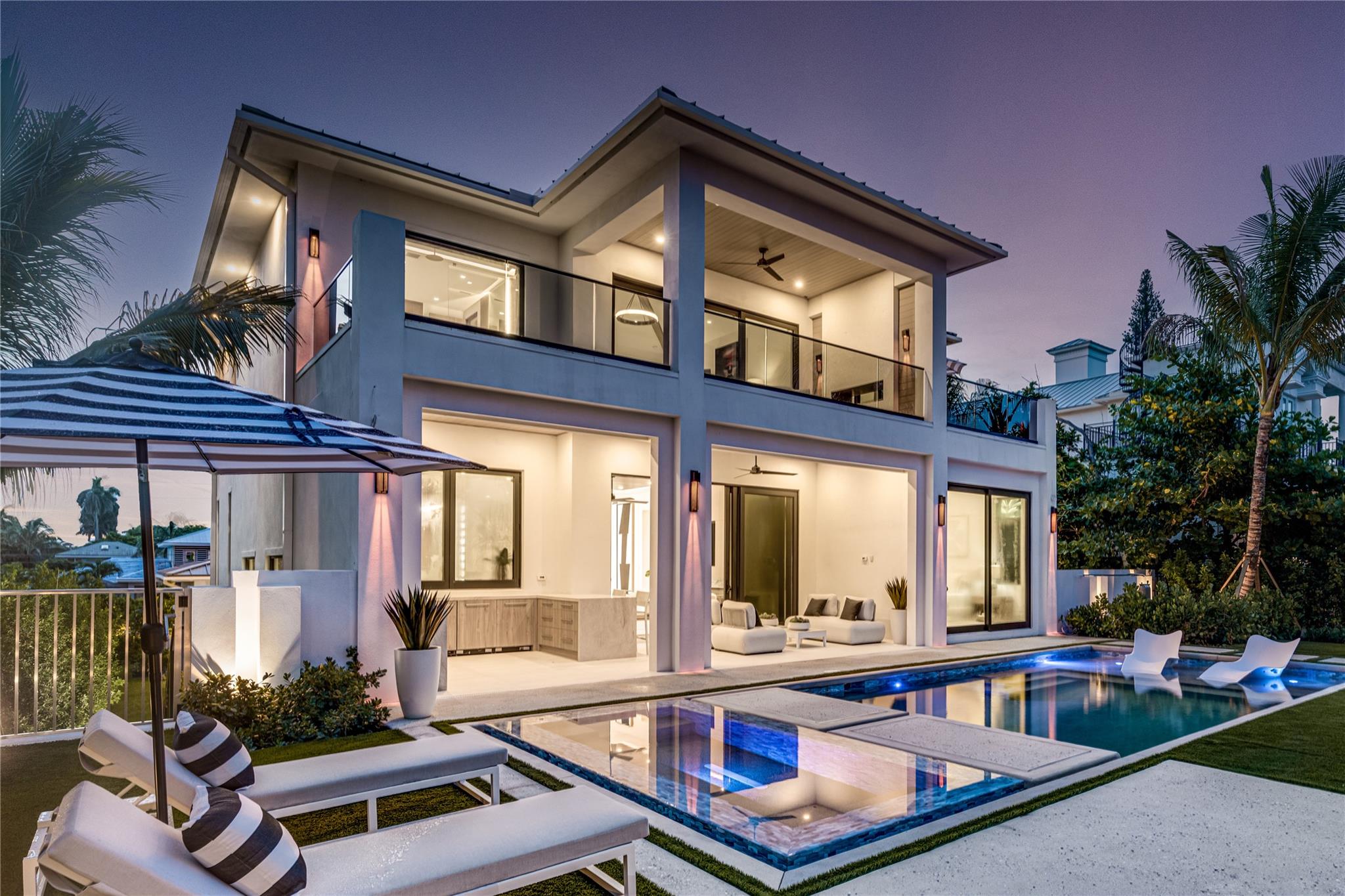 6107 N Ocean Boulevard, Ocean Ridge, FL 33435