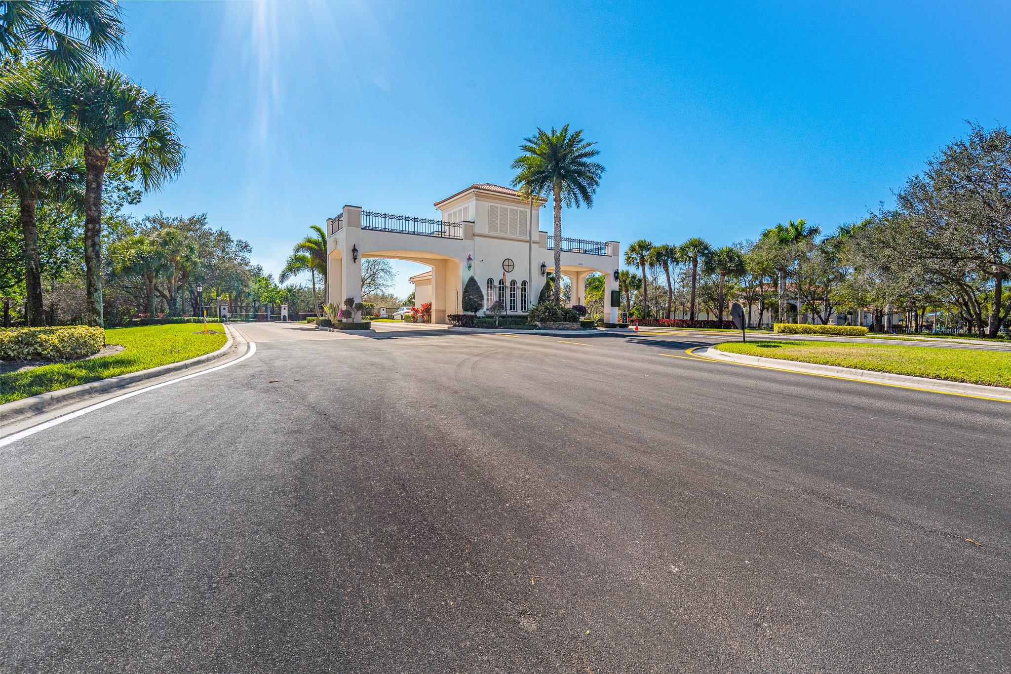 10633 Old Hammock Way, Wellington, FL 33414