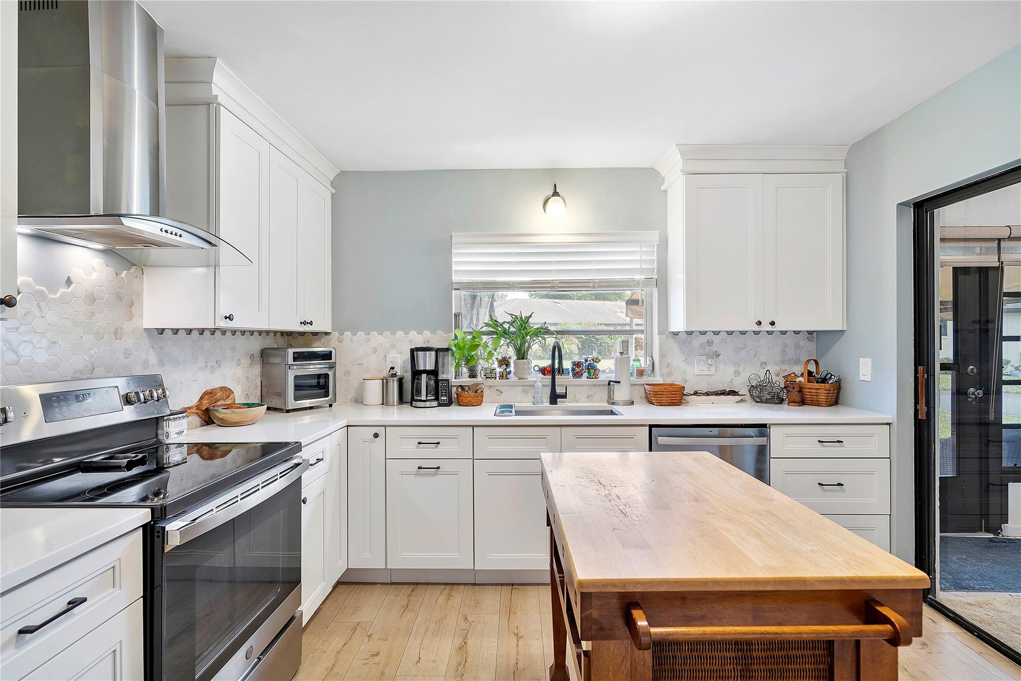 Photo for 4872 Hawkwood Road, B, Boynton Beach, FL 33436 - Listing #FX-10500291 4872 Hawkwood Road, B, Boynton Beach, FL 33436