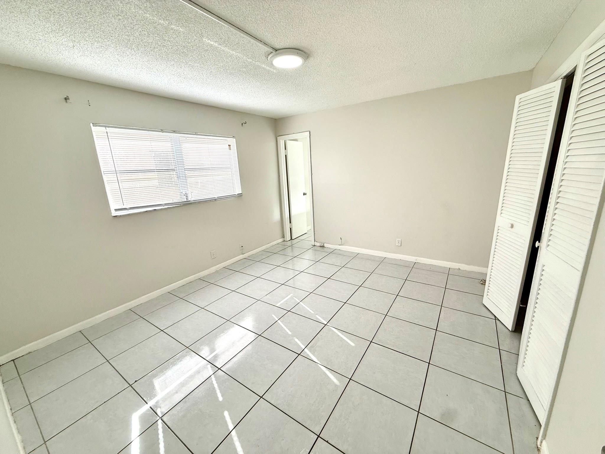 3880 Woodside Drive, Coral Springs, FL 33065