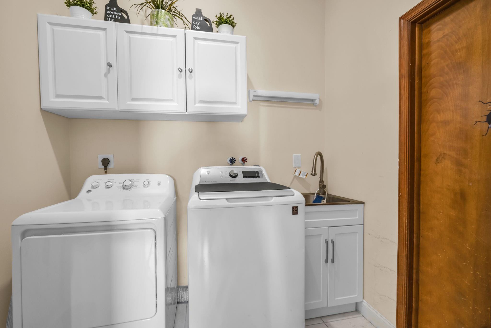 12200 Classic Drive, Coral Springs, FL 33071