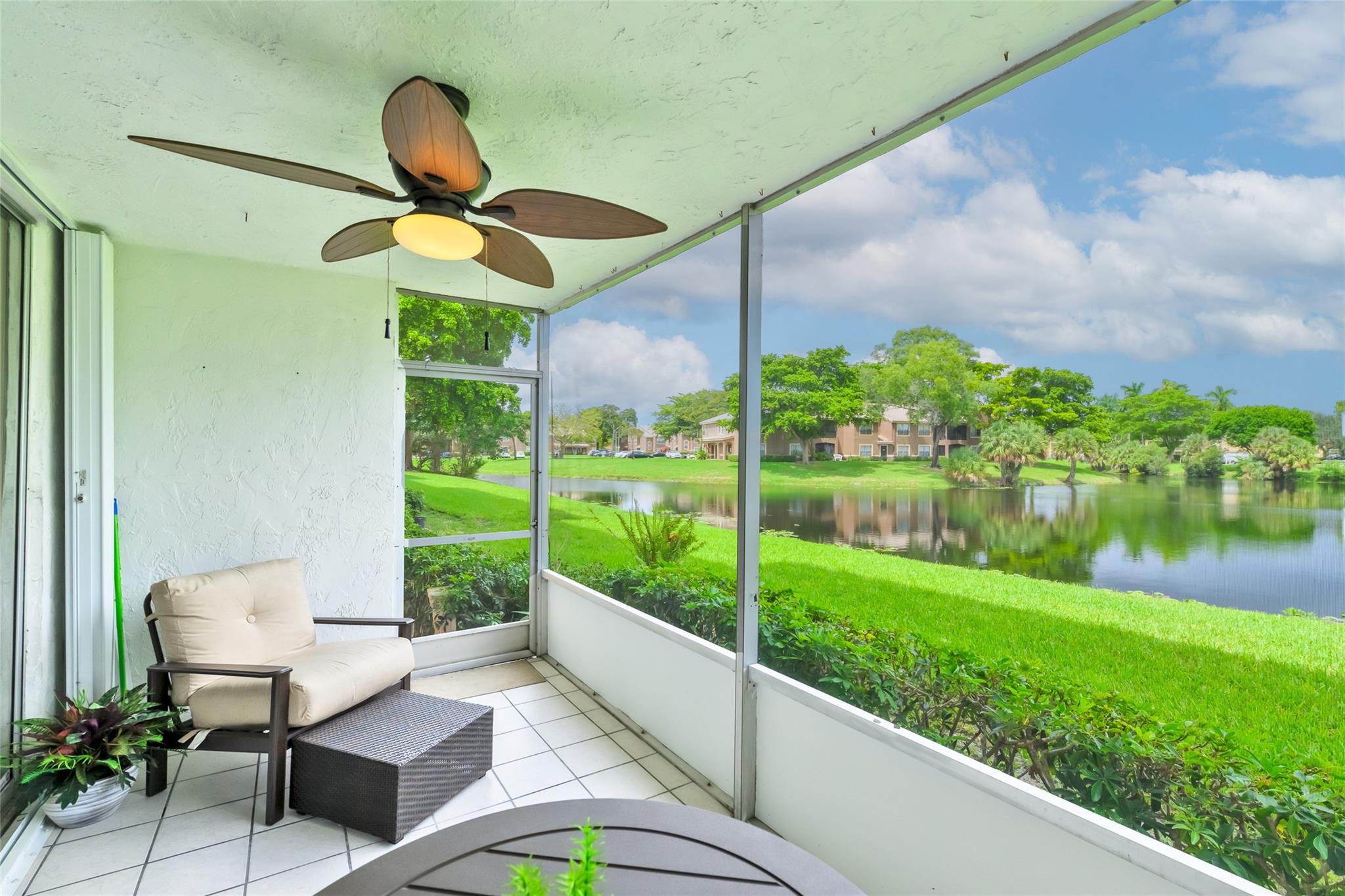 2850 S Forest Hills Boulevard 105, Coral Springs, FL 33065