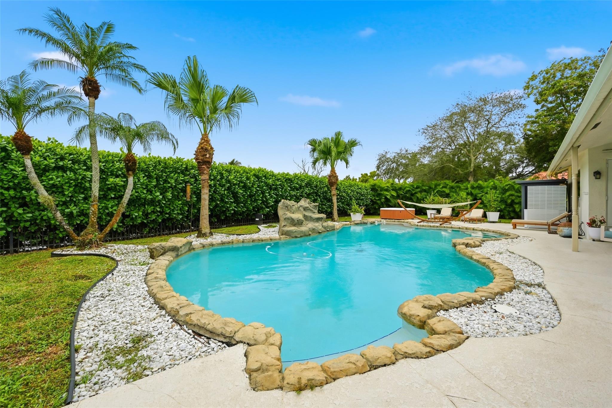 4711 NW 96th Drive, Coral Springs, FL 33076