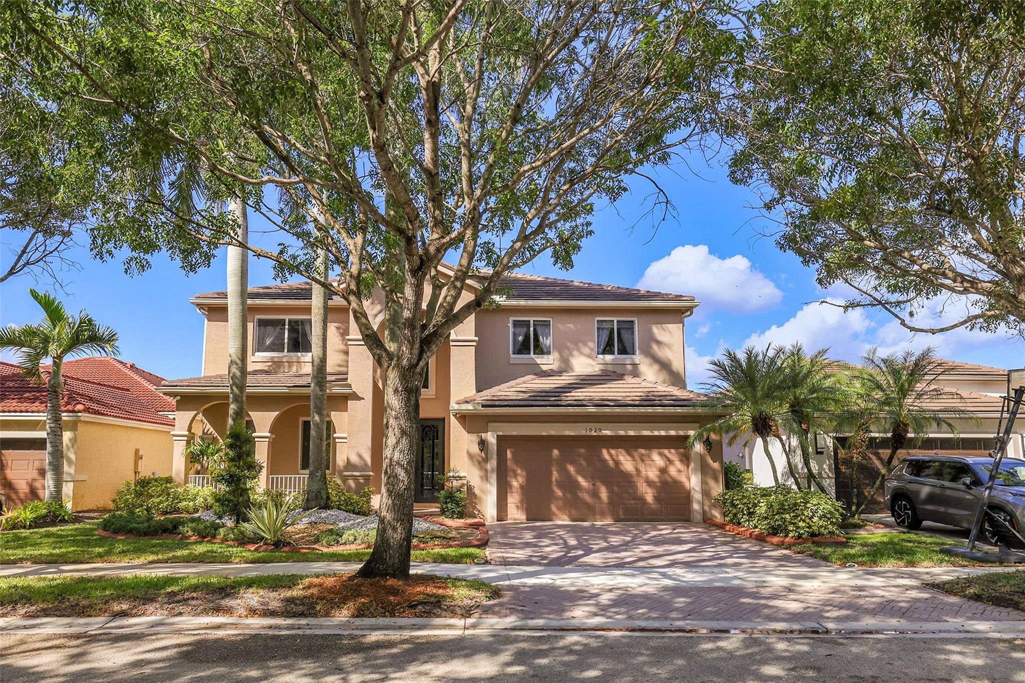 Photo for 1020 Lavender Circle, Weston, FL 33327 - listing #FX-10537277 1020 Lavender Circle, Weston, FL 33327