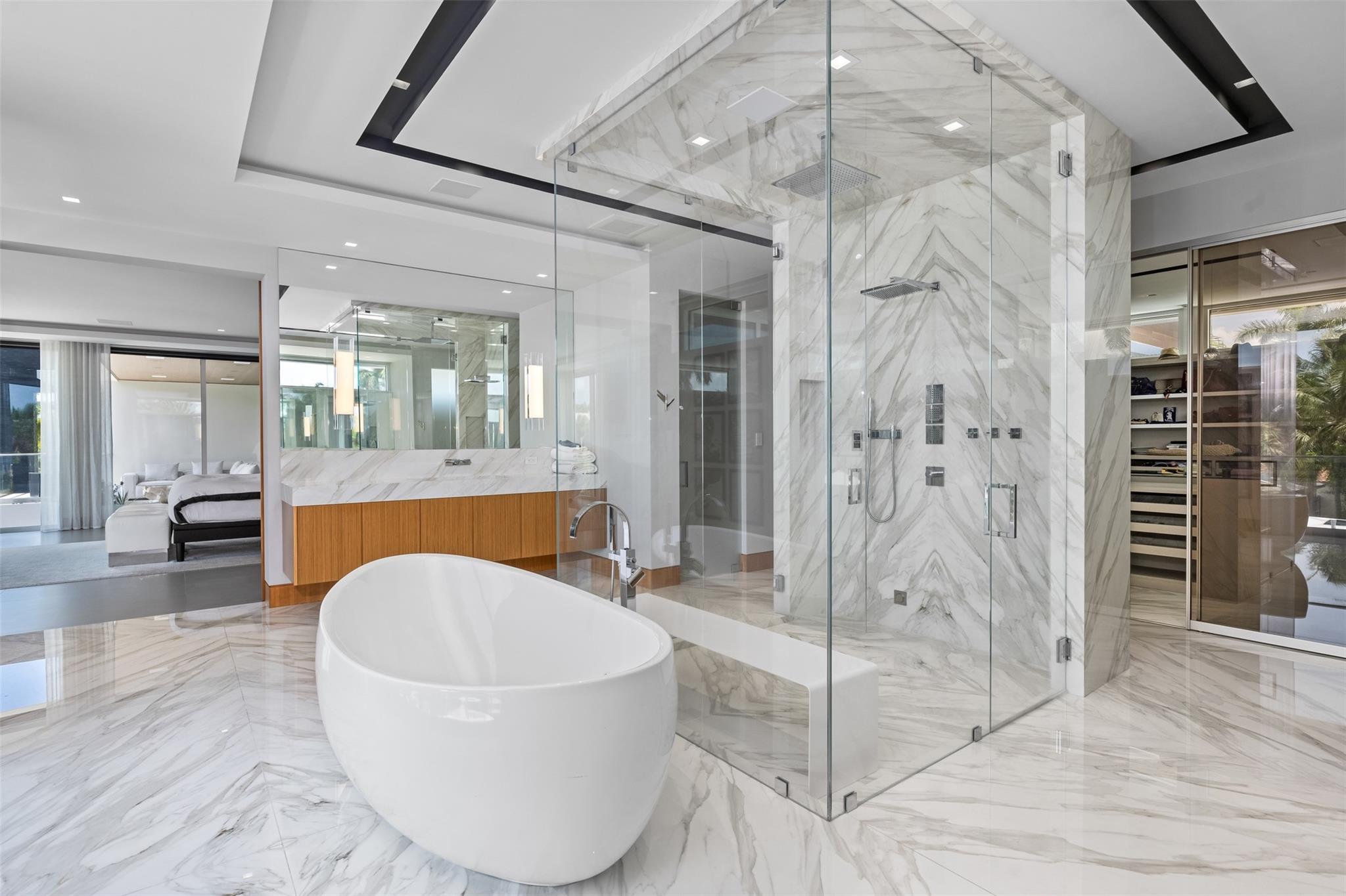 650 Royal Plaza Drive, Fort Lauderdale, FL 33301