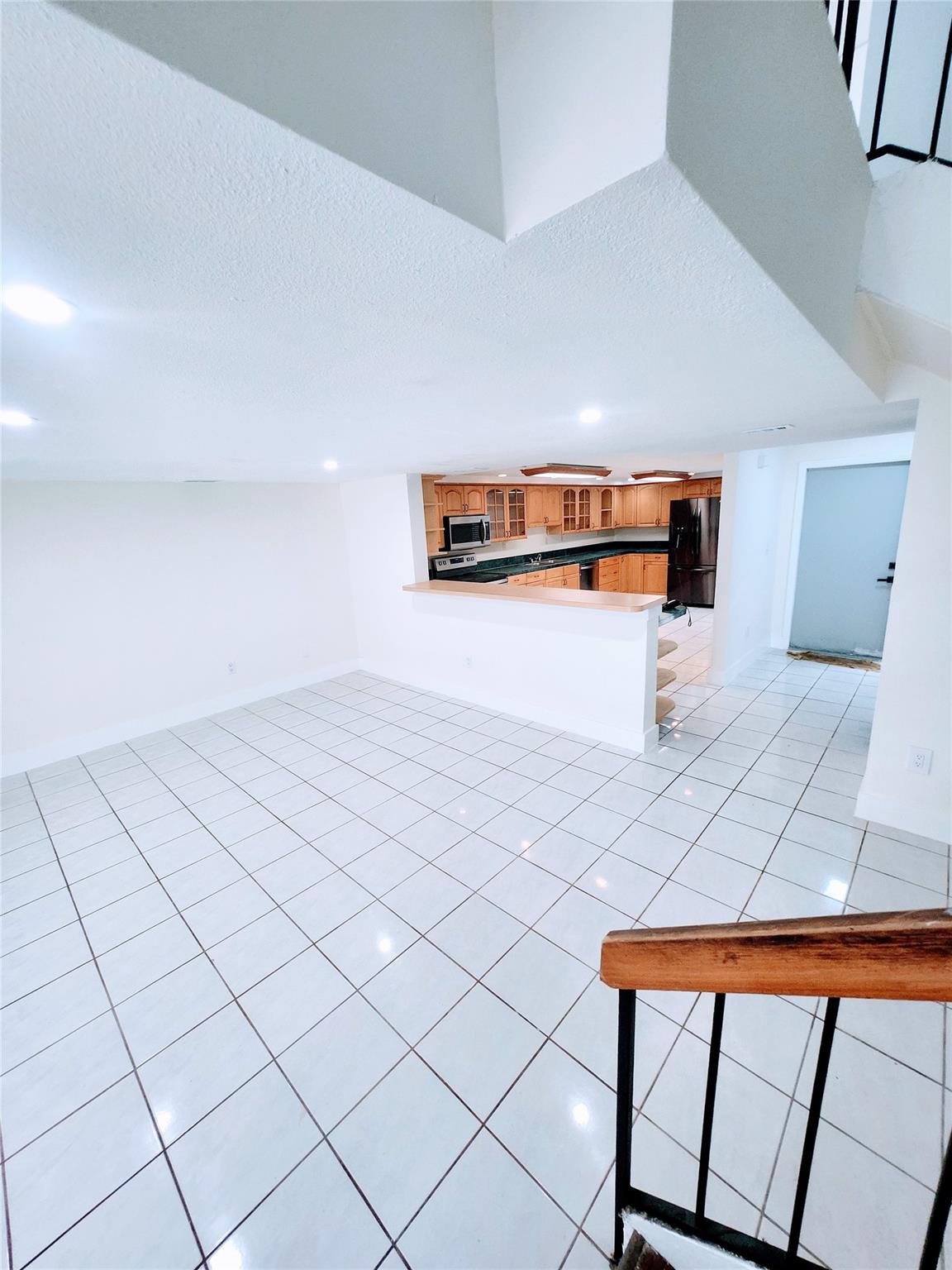 793 NE 206th Street, Miami, FL 33179