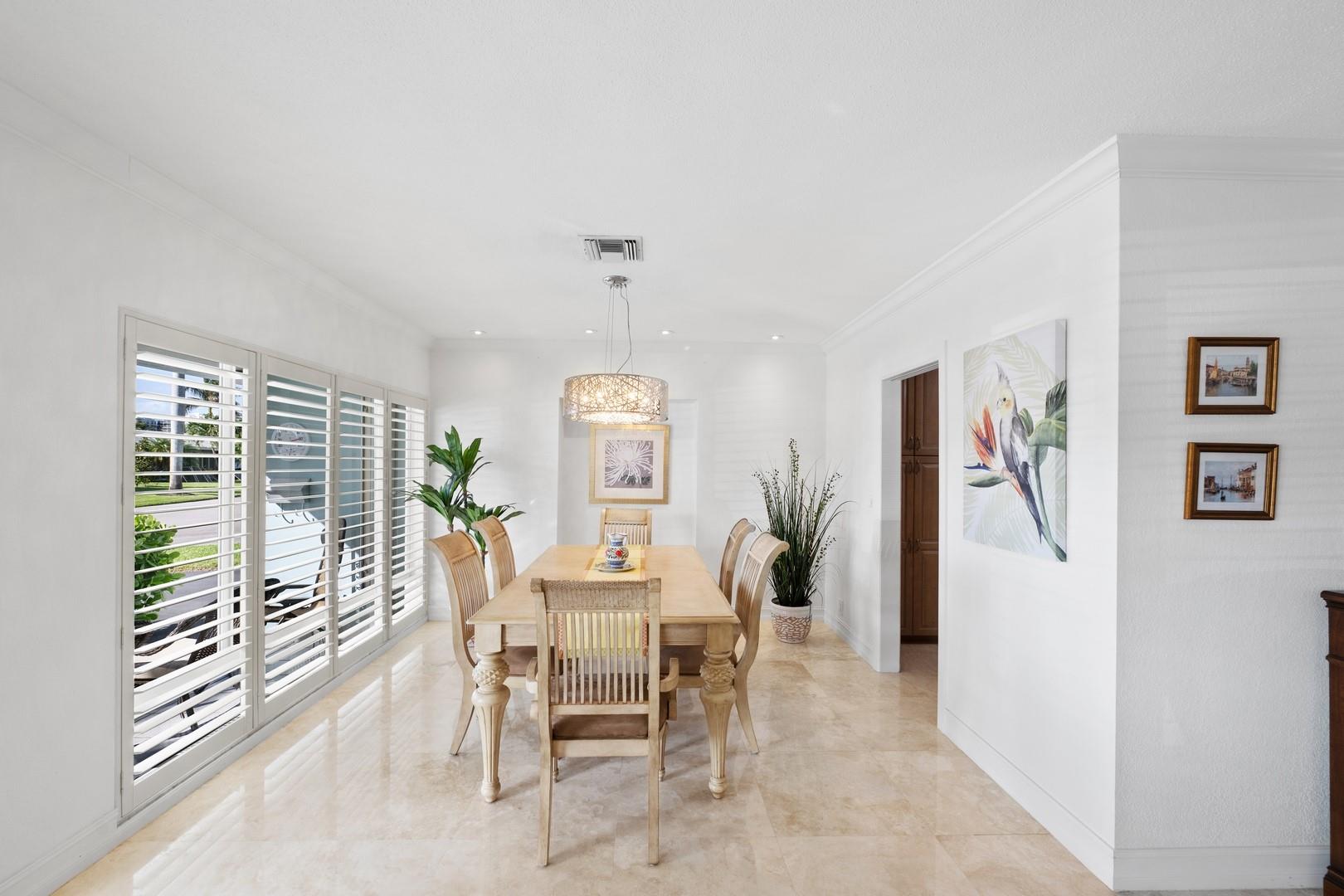 Photo for 1431 S Ocean Boulevard, #78, Lauderdale By The Sea, FL 33062 - Listing #FX-10414687 1431 S Ocean Boulevard, #78, Lauderdale By The Sea, FL 33062