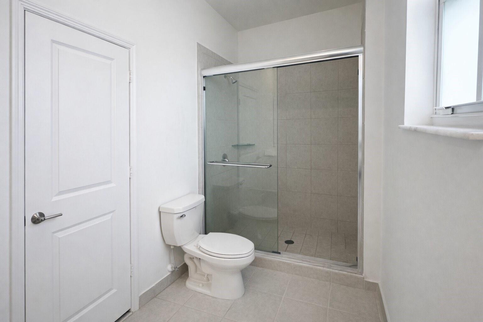 11833 NW 47th Mnr, Coral Springs, FL 33076