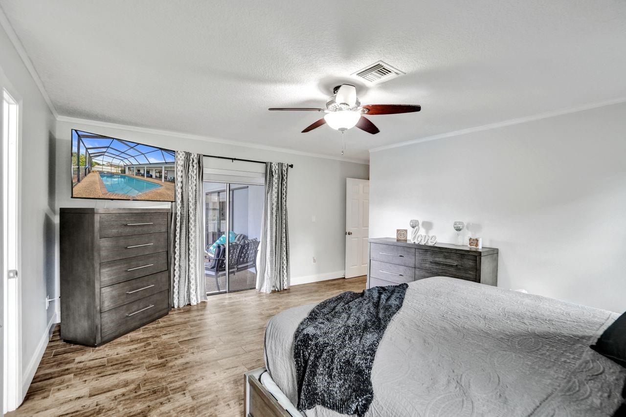 326 NW 101st Terrace, Coral Springs, FL 33071