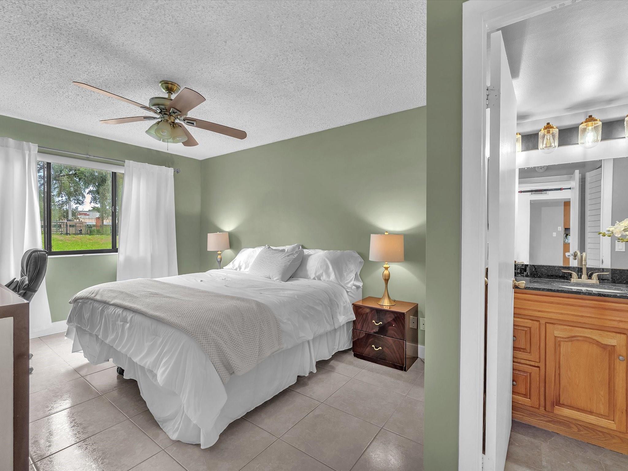 9022 W Atlantic Boulevard 213, Coral Springs, FL 33071