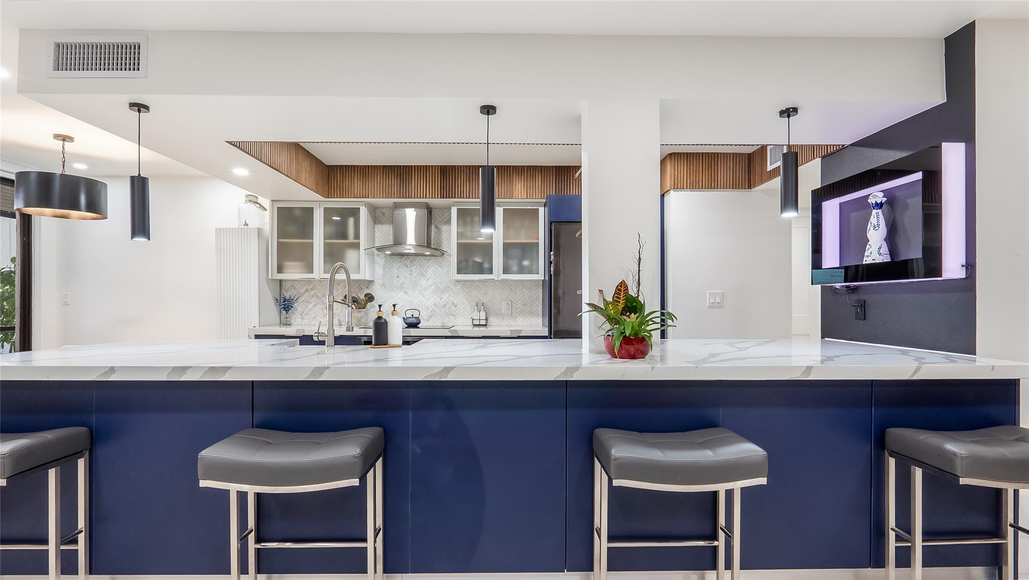 Photo for 1410 Sheridan Street, 7i, Hollywood, FL 33020 - Listing #FX-10526749 1410 Sheridan Street, 7i, Hollywood, FL 33020