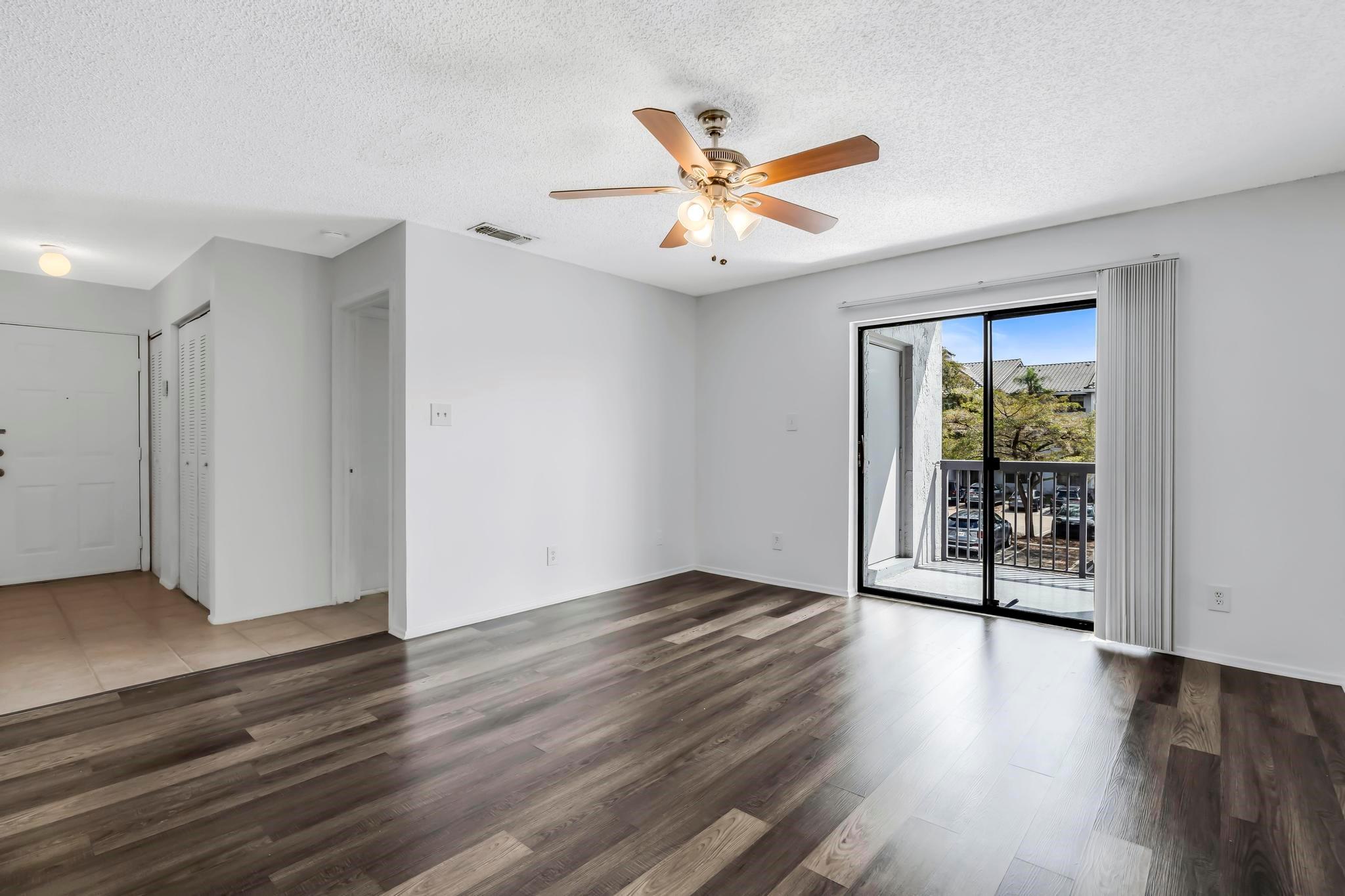 11245 W Atlantic Boulevard 205, Coral Springs, FL 33071