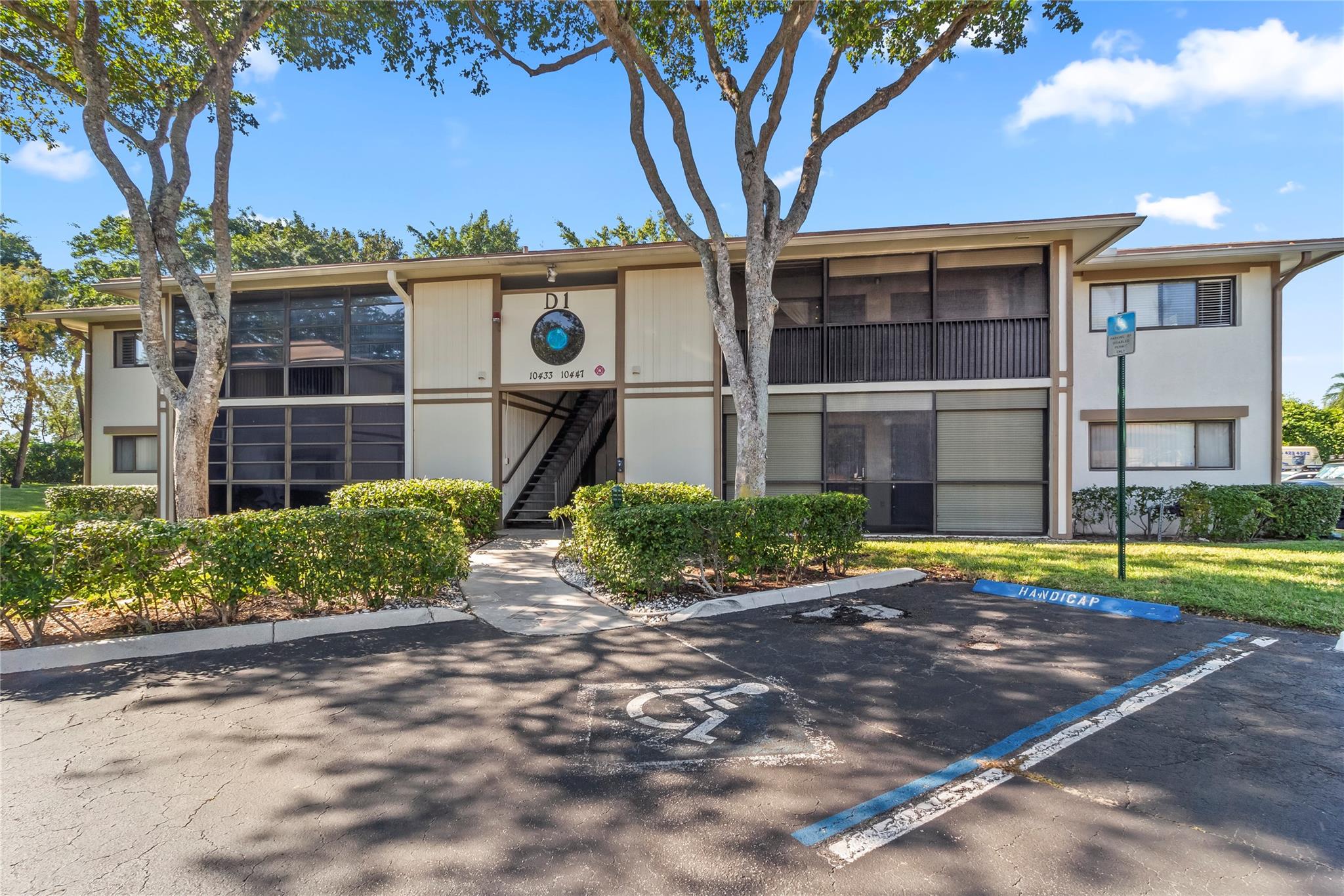 Photo for 10441 E Clairmont Circle, 103, Tamarac, FL 33321 - listing #FX-10463775 10441 E Clairmont Circle, 103, Tamarac, FL 33321