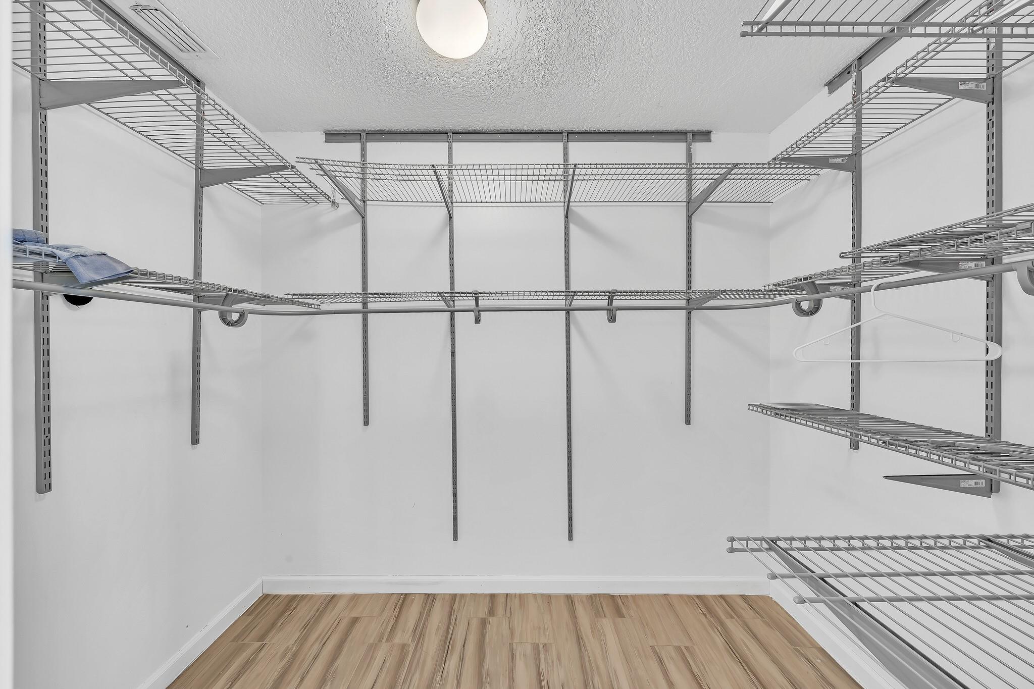 303 NW 105th Terrace, Coral Springs, FL 33071