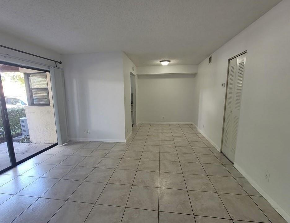 2949 Riverside Drive 124, Coral Springs, FL 33065