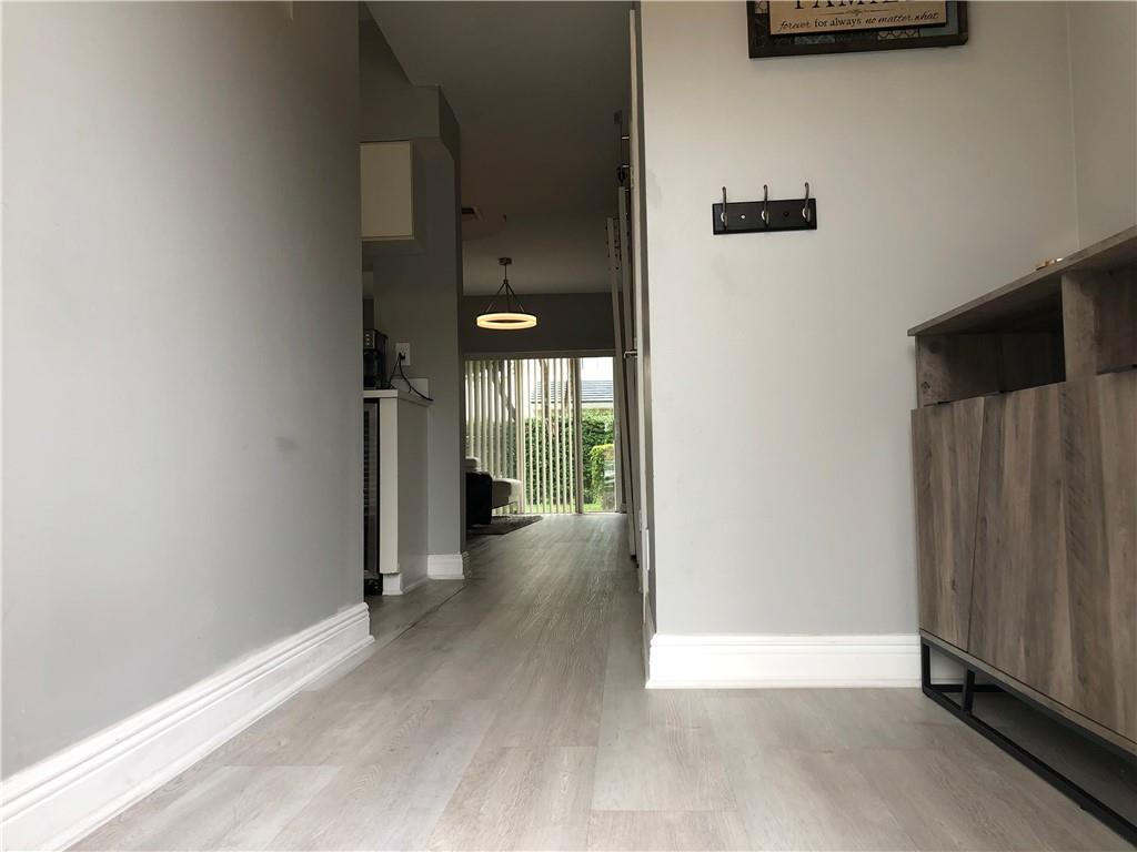 9960 NW 57th Mnr 9960, Coral Springs, FL 33076