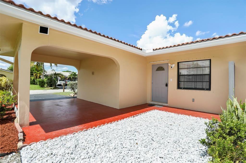 Photo for 8291 NW 39 Street, Coral Springs, FL 33065 - Listing #FX-10534484 8291 NW 39 Street, Coral Springs, FL 33065