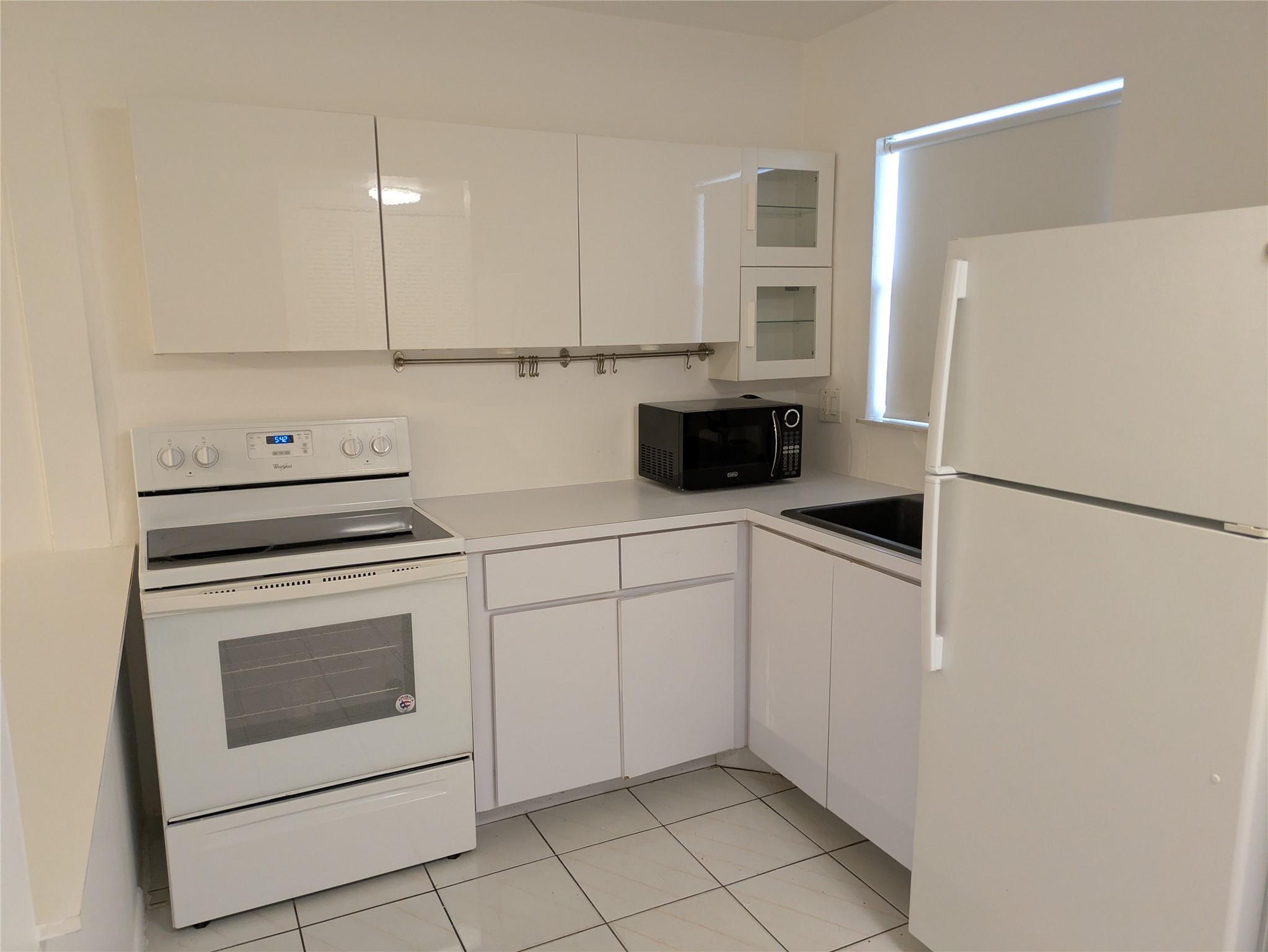 Photo for 8220 N Sunrise Lakes Boulevard, 305, Sunrise, FL 33322 - listing #FX-10535825 8220 N Sunrise Lakes Boulevard, 305, Sunrise, FL 33322