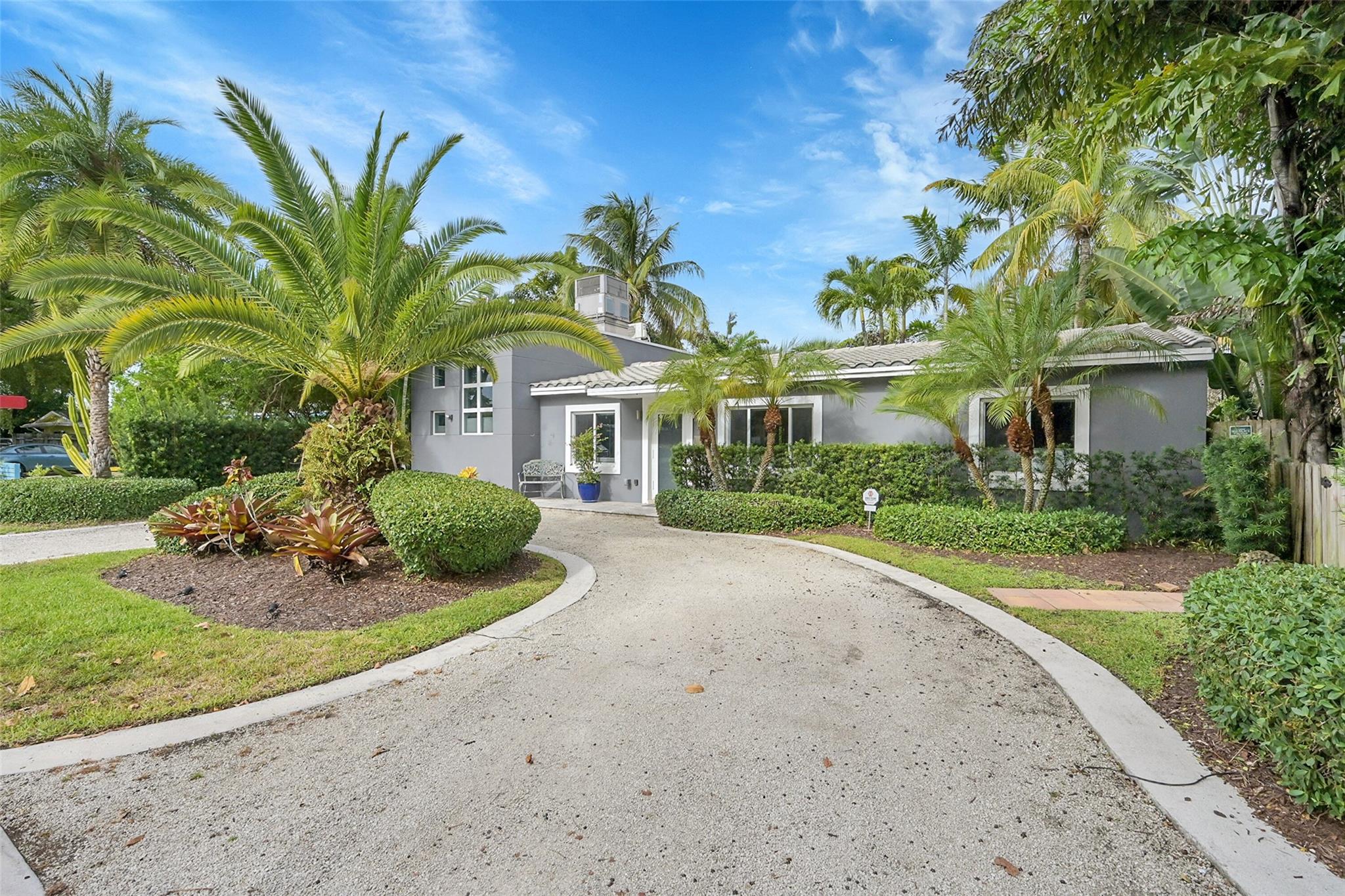 Photo for 2716 NE 10th Terrace, Wilton Manors, FL 33334 - Listing #FX-10518956 2716 NE 10th Terrace, Wilton Manors, FL 33334