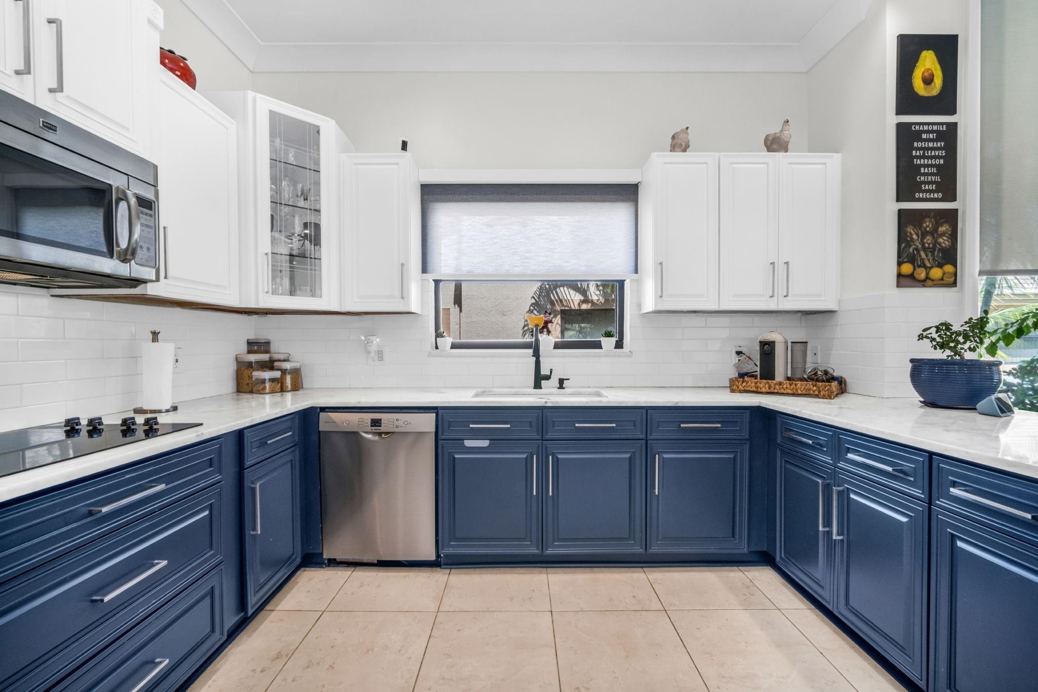 12200 Classic Drive, Coral Springs, FL 33071