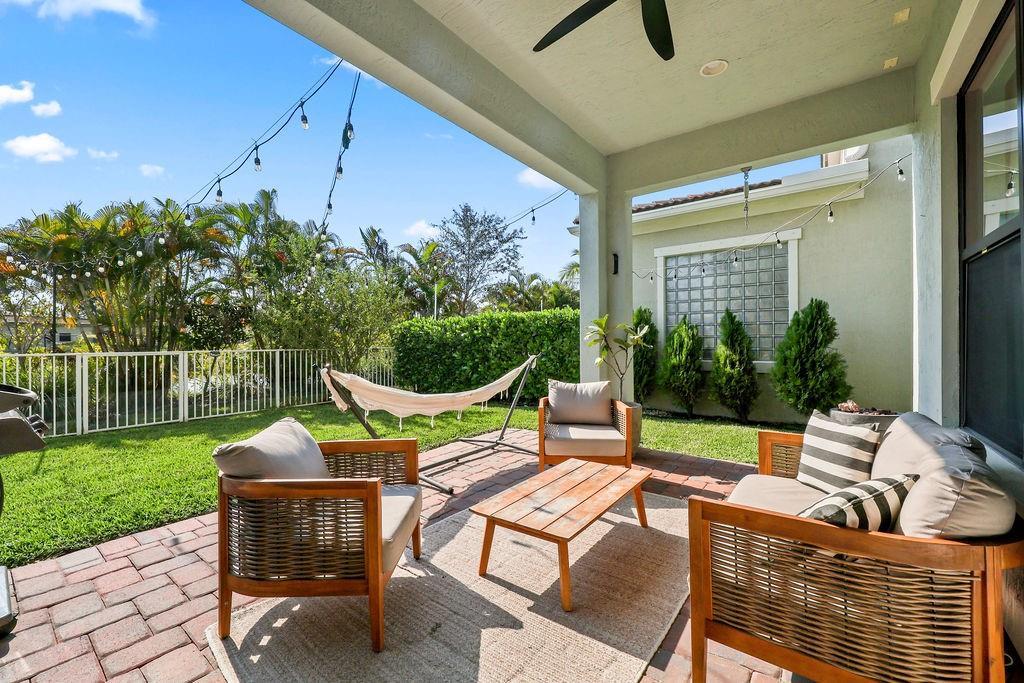 8560 NW 39 Court, Coral Springs, FL 33065